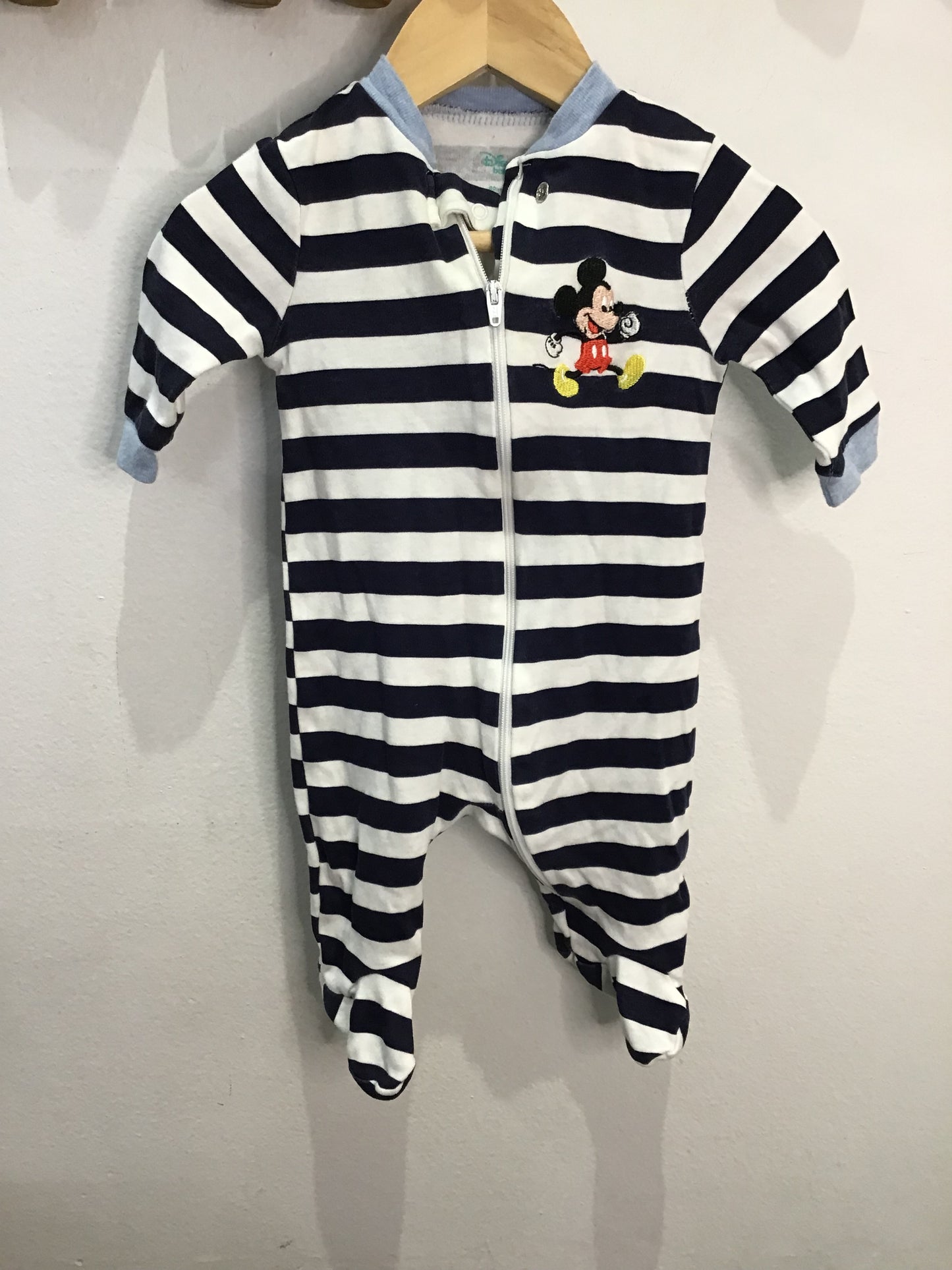 Embroidered Mickey sleeper 0-3m