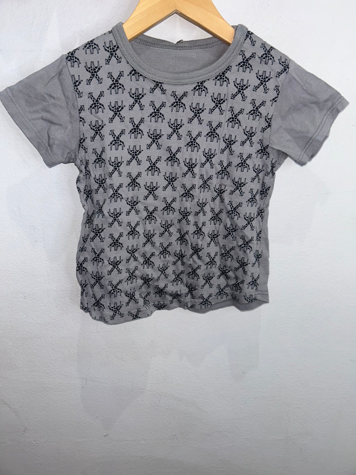 Giraffes grey tee 3y