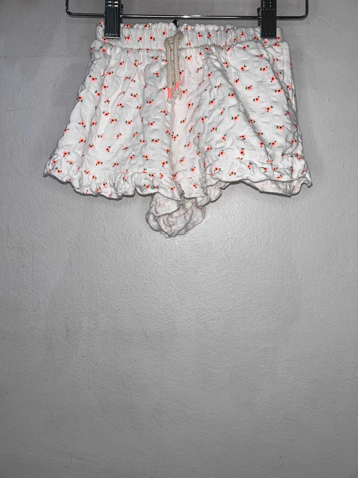 Neon flowers shorts 3-4y