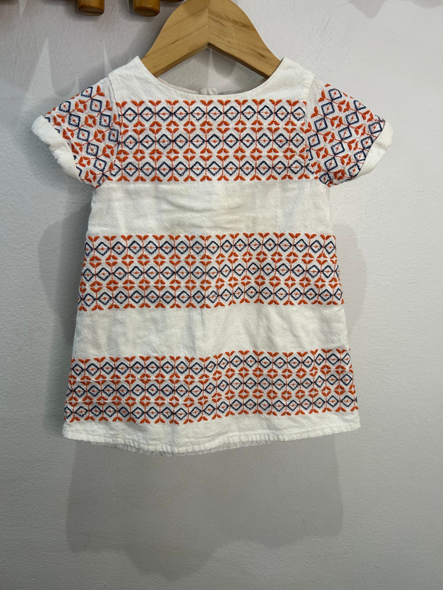 Detail embroidery dress 6-12m