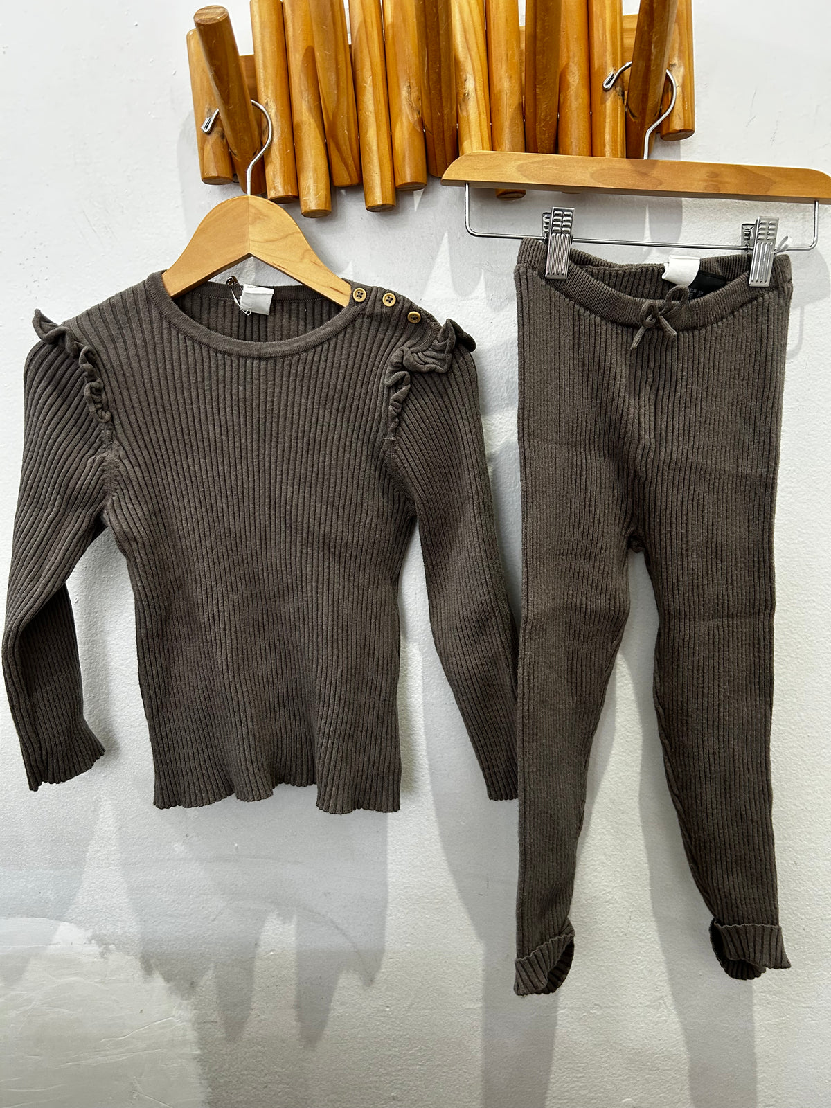 Ash ribbed knit set 3-4y