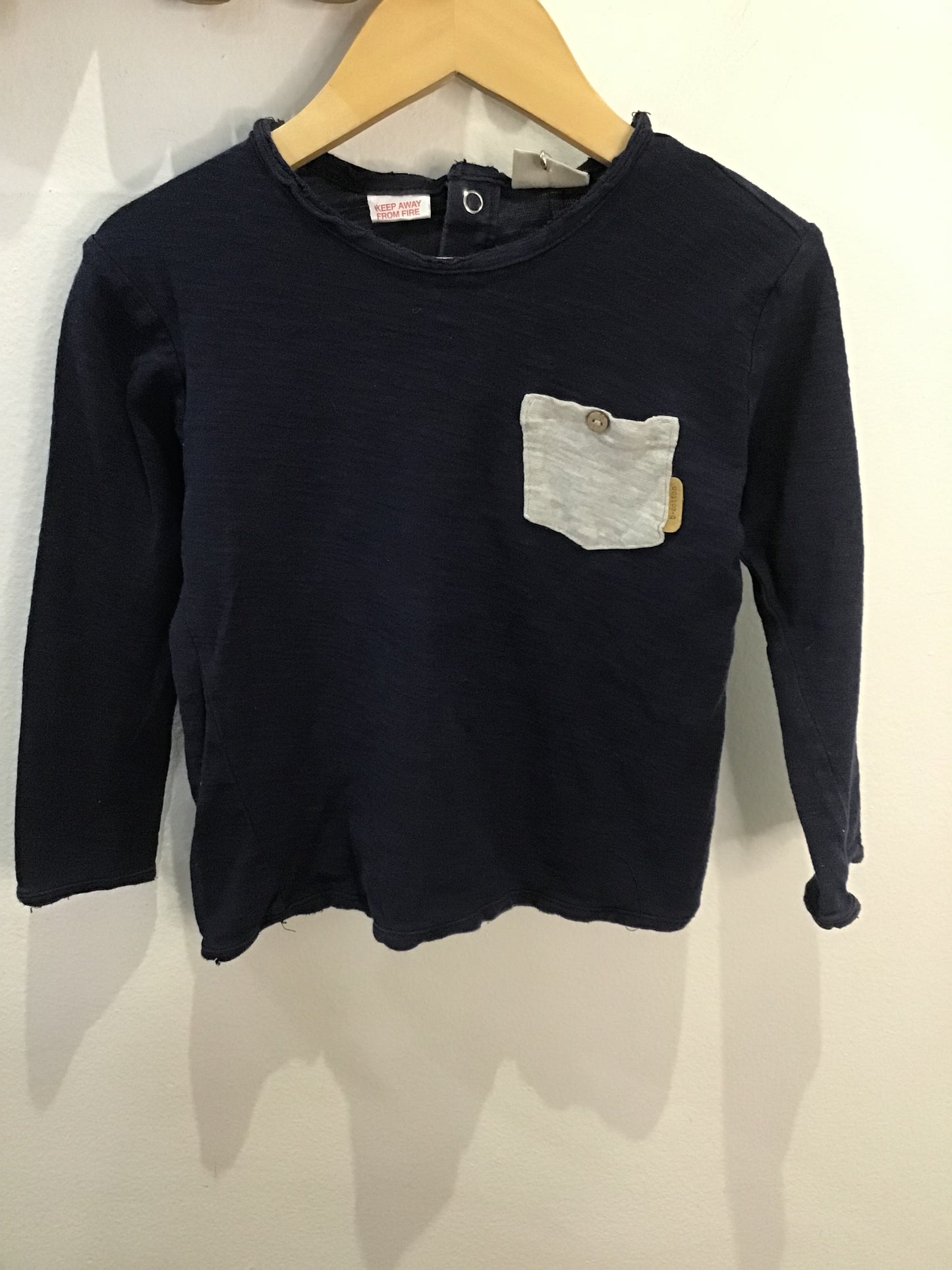 Navy grey pocket longsleeve 2-3y