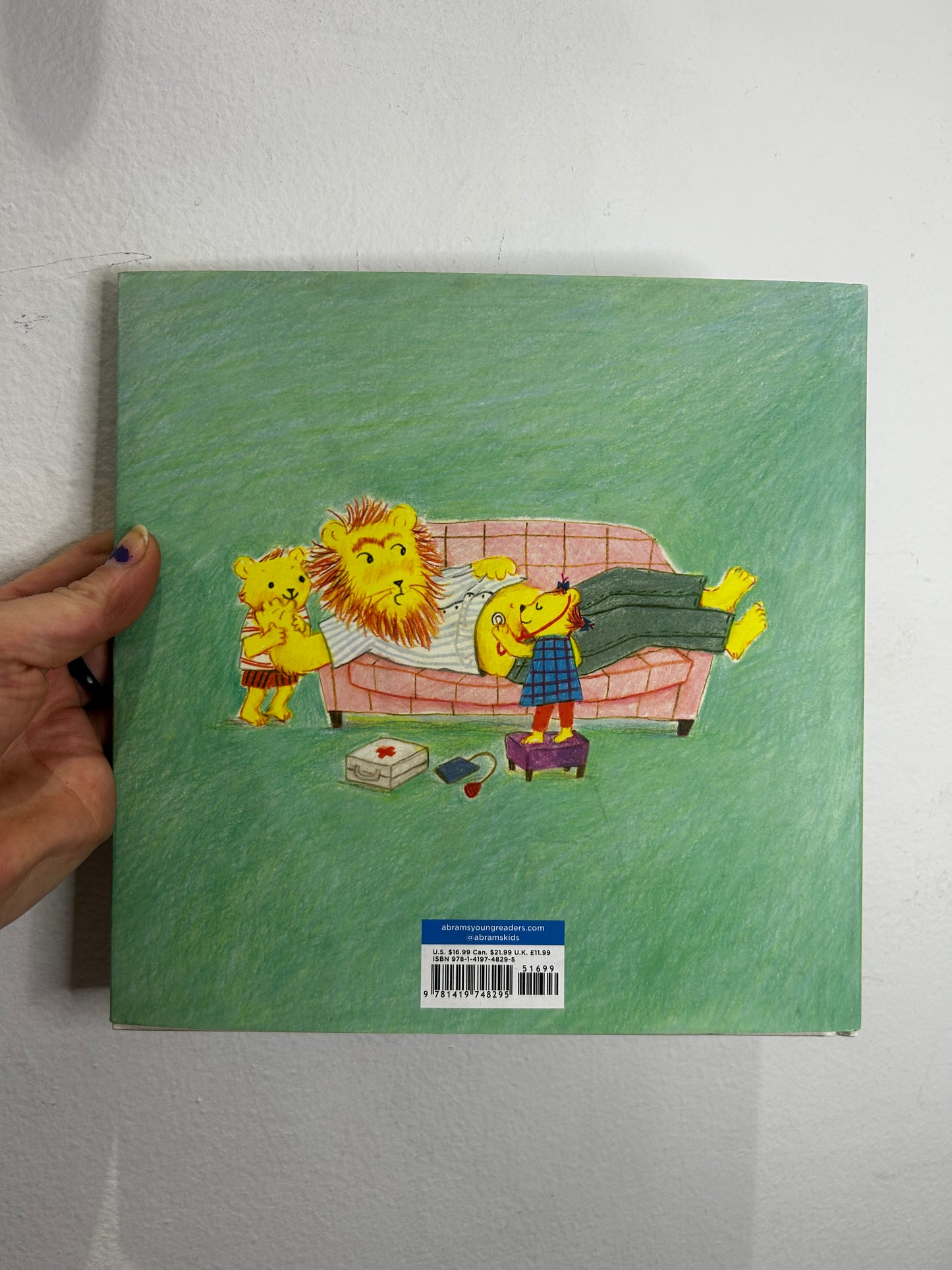 Lion needs a shot