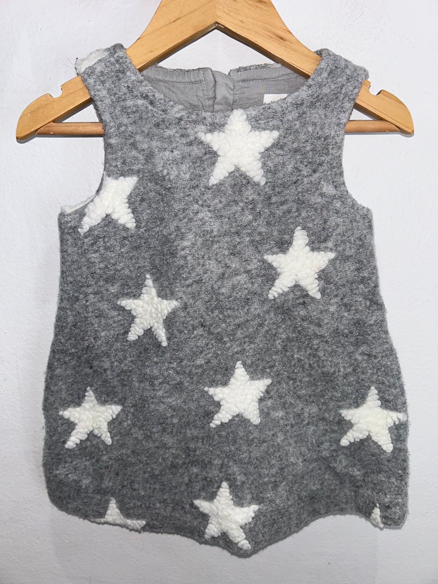 Felt stars skirt romper 12-18m