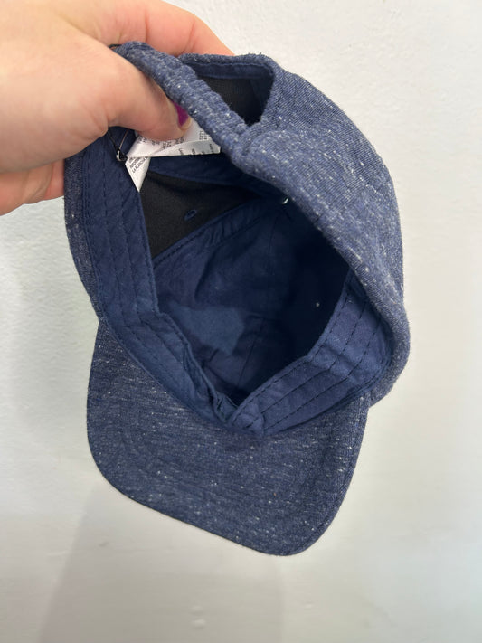 Navy hat 12-24m