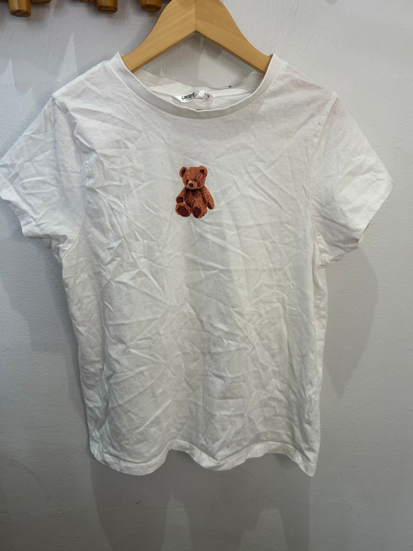 White bear tee 14-16y