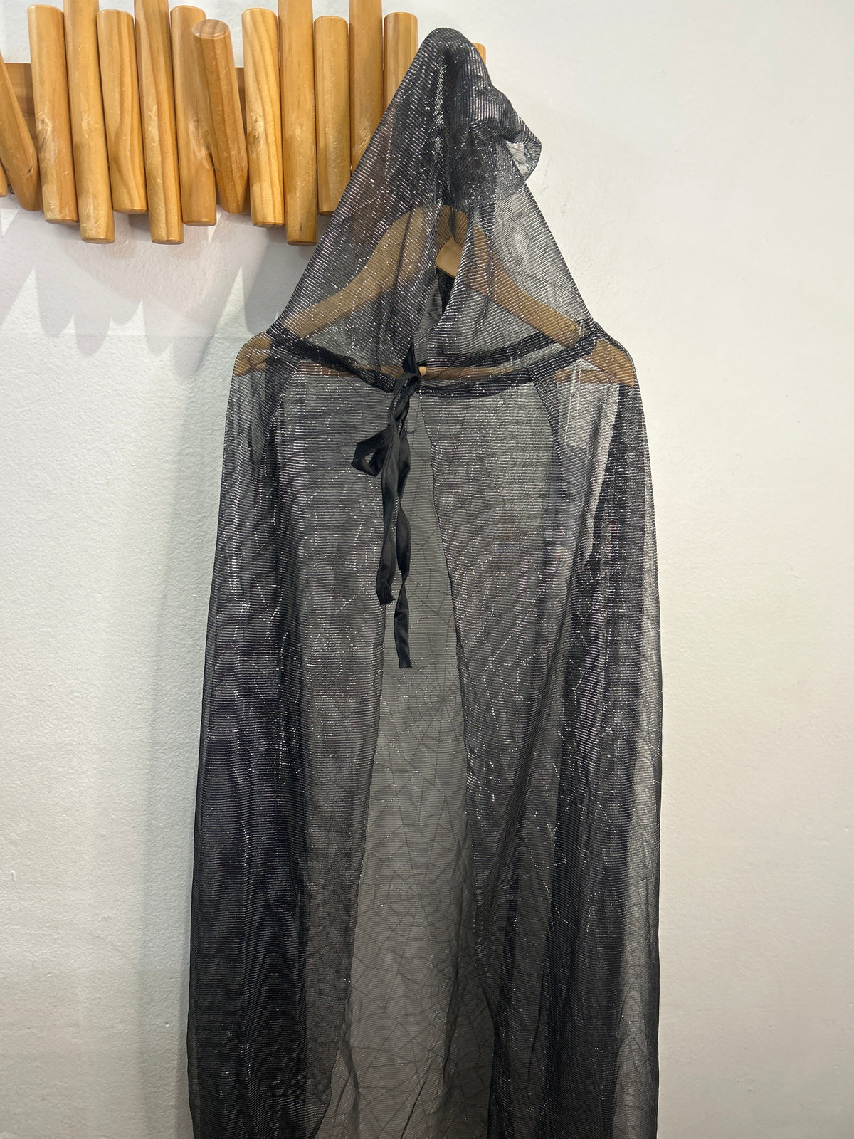 Silvery cape one size