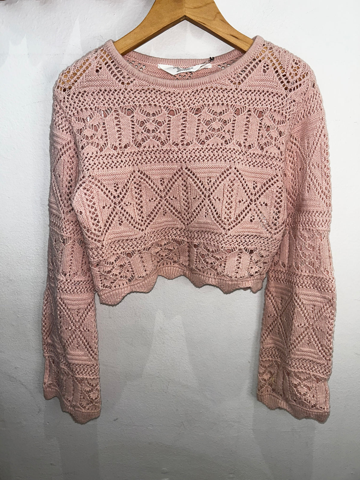 Pink crochet crop top 8-10y