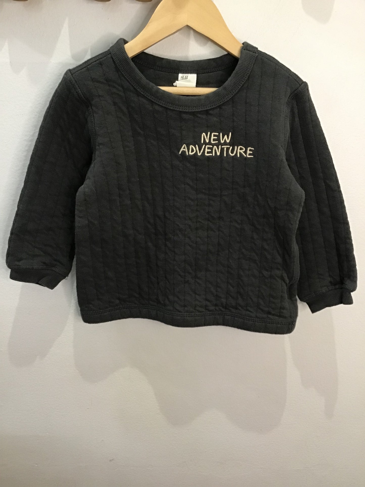 Pullover quilted new adventure 2-3y