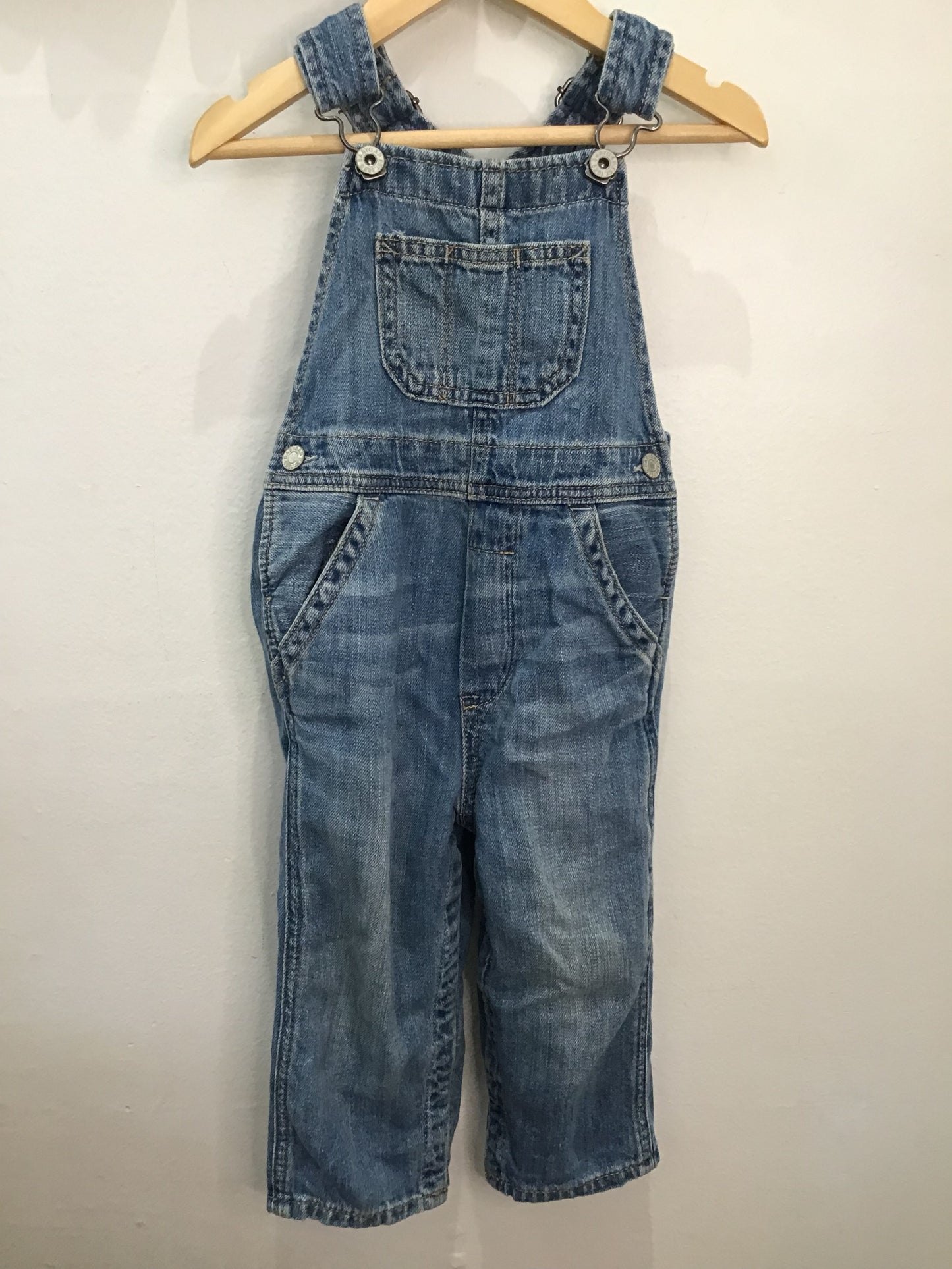Soft lightwash denim romper 18-24m