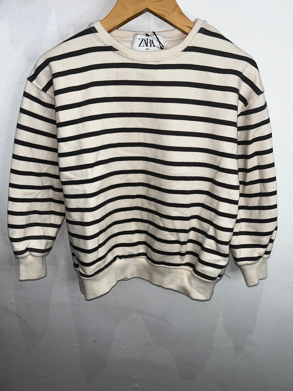 Cream striped pullover 8y