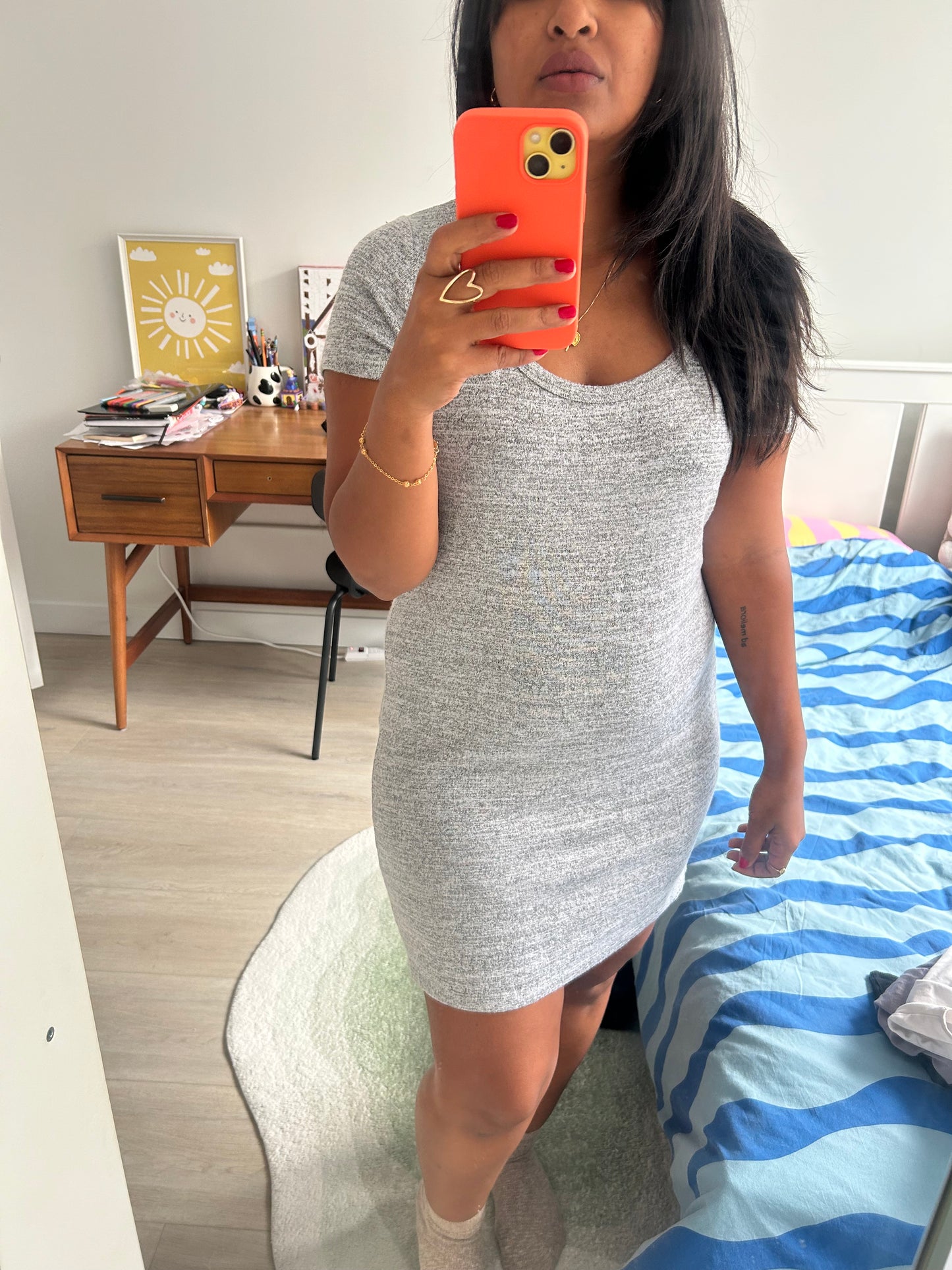 Grey knit tshirt dress S