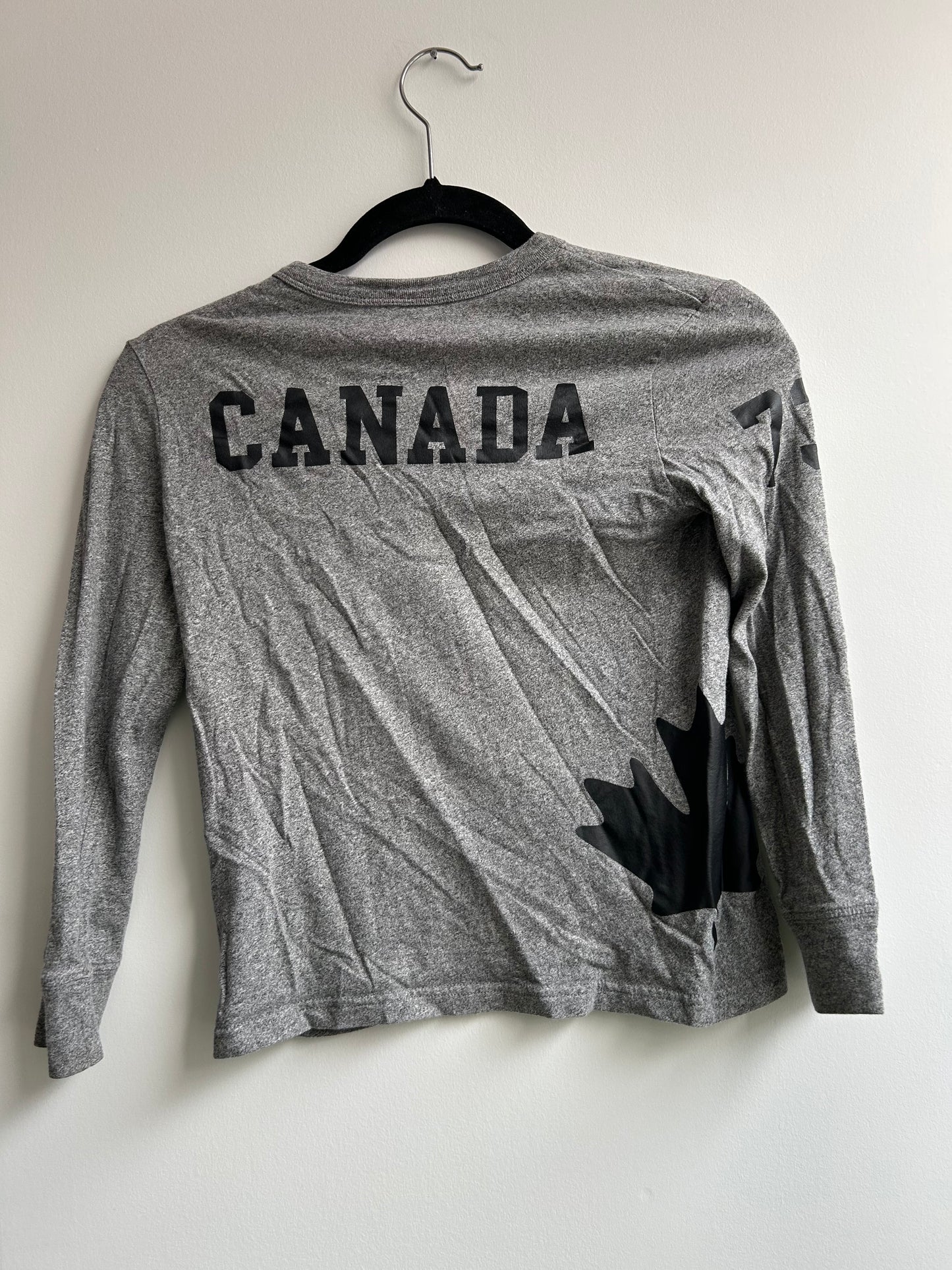 Tee Roots Canada 8y
