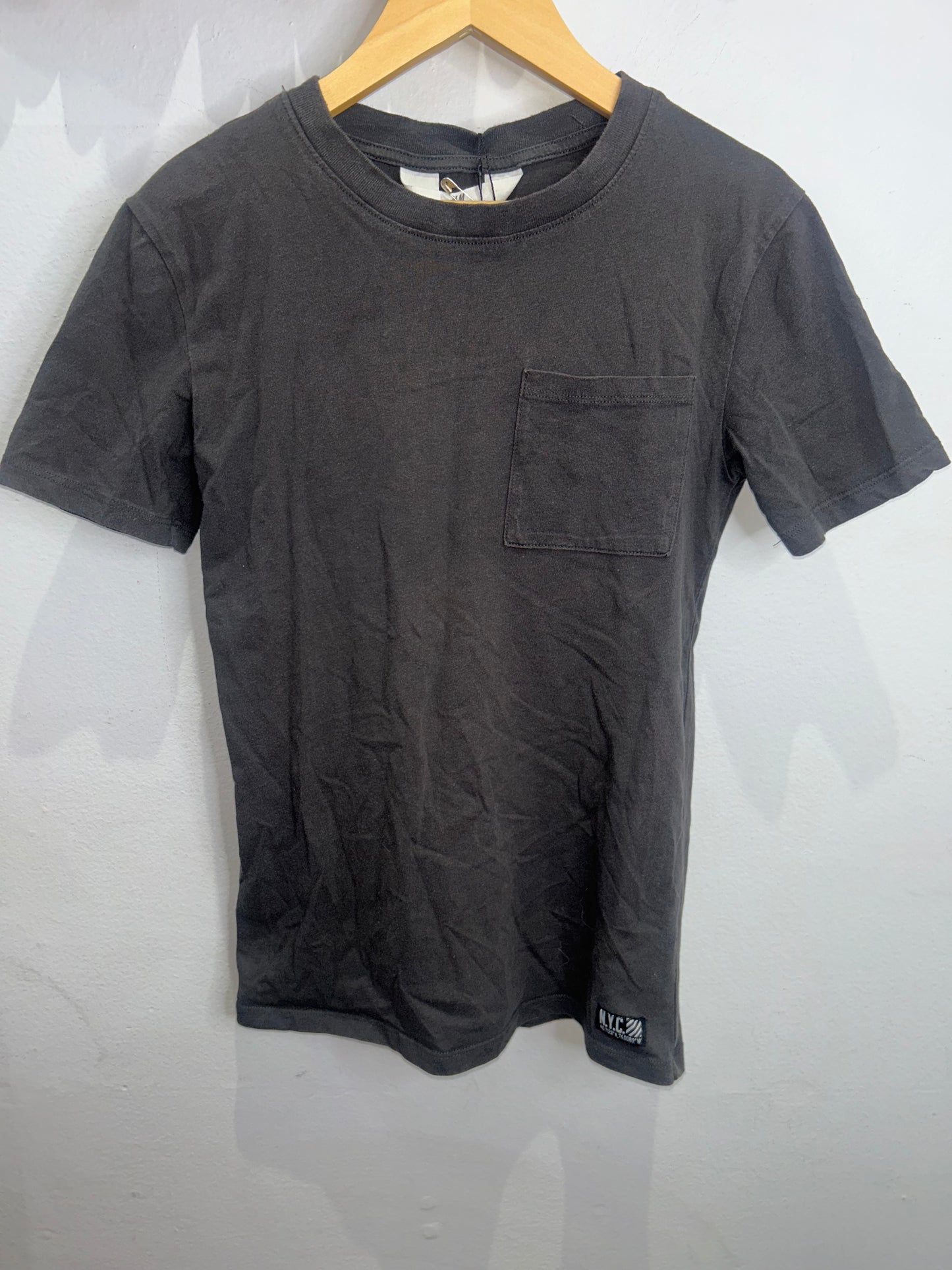Ash pocket tee 8-10y