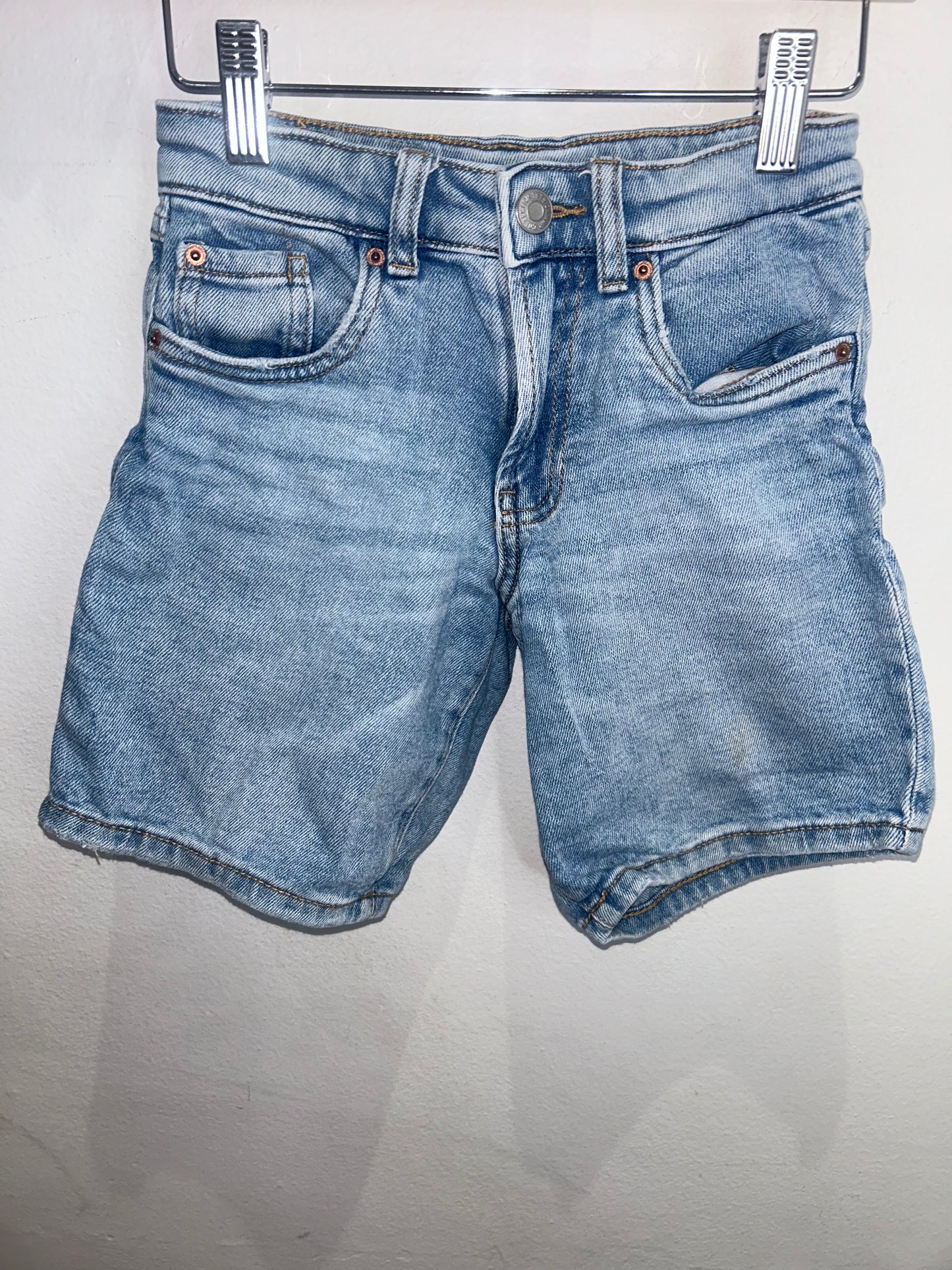 Light wash relaxed fit shorts 6y