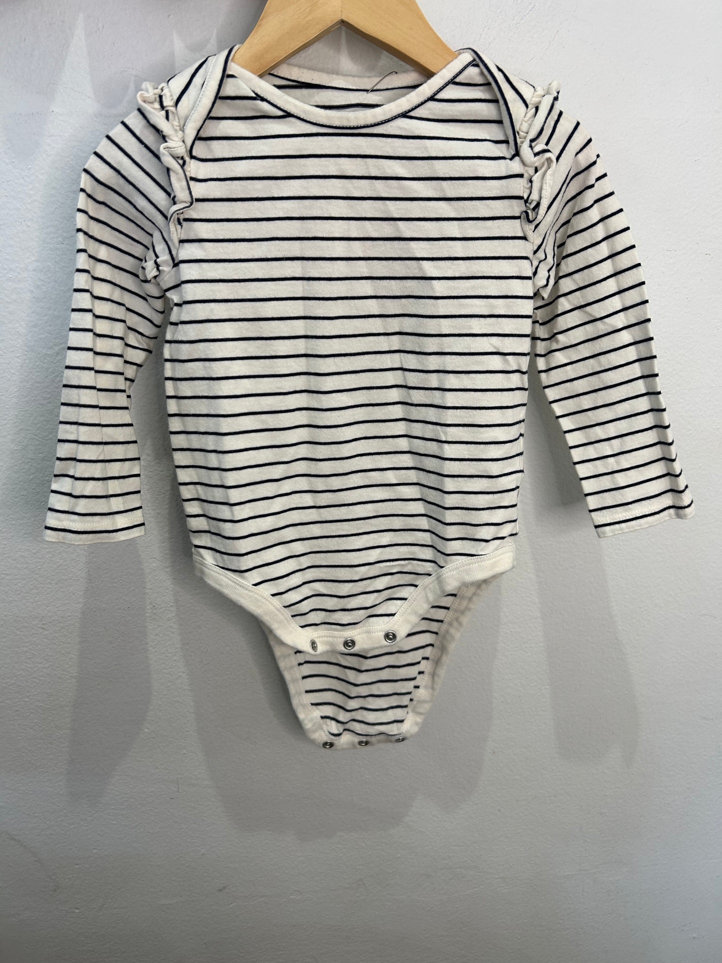 Black stripes onesie 18-24m