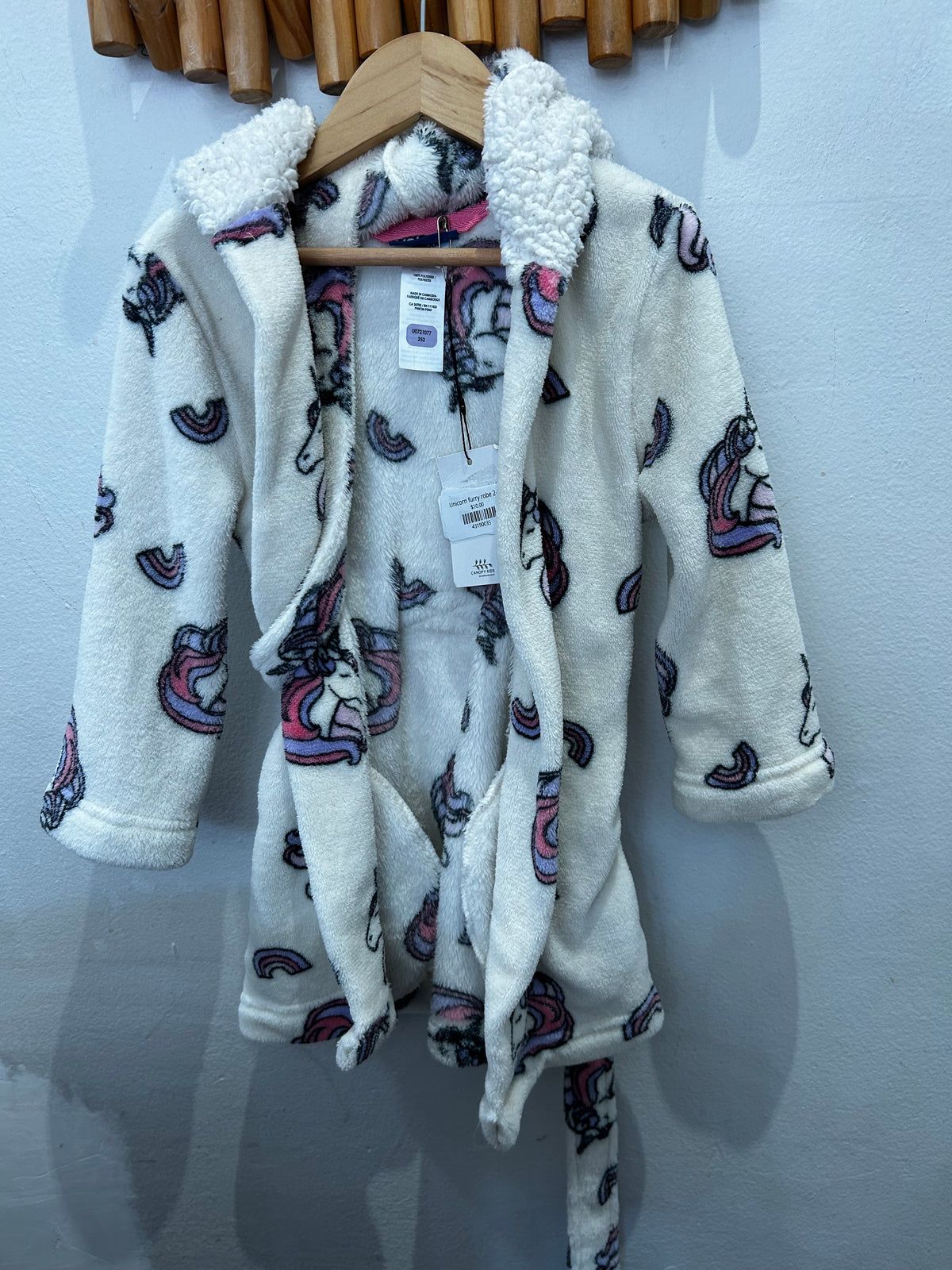 Unicorn furry robe 2-3y