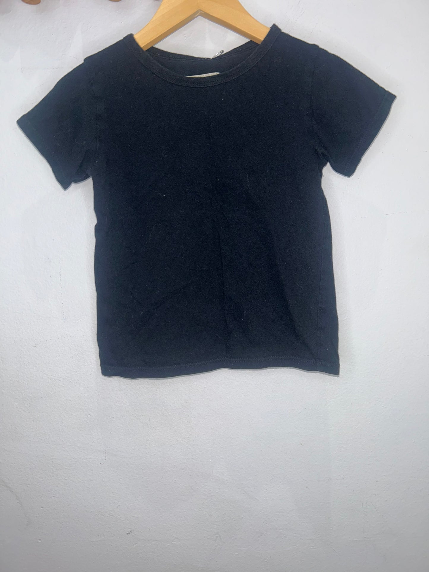 Minimioche black tee 5y
