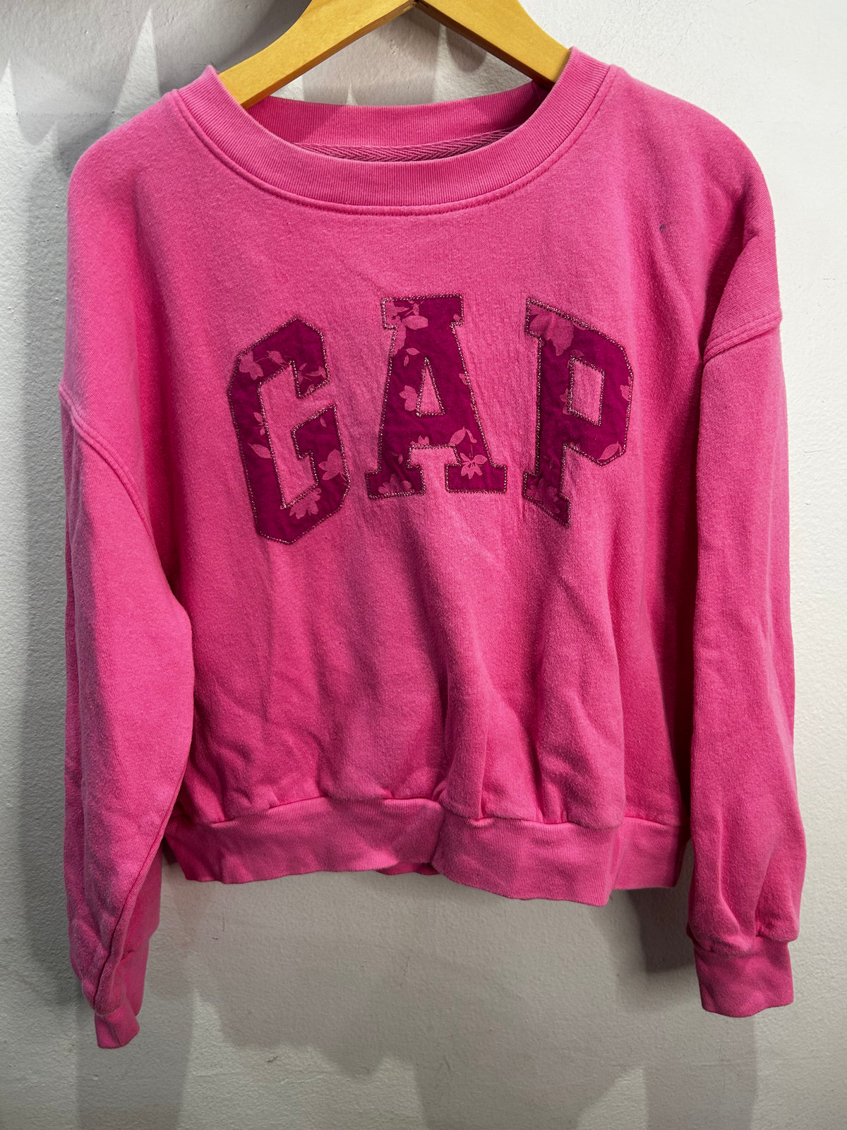 Pink GAP butterfly pullover 10y