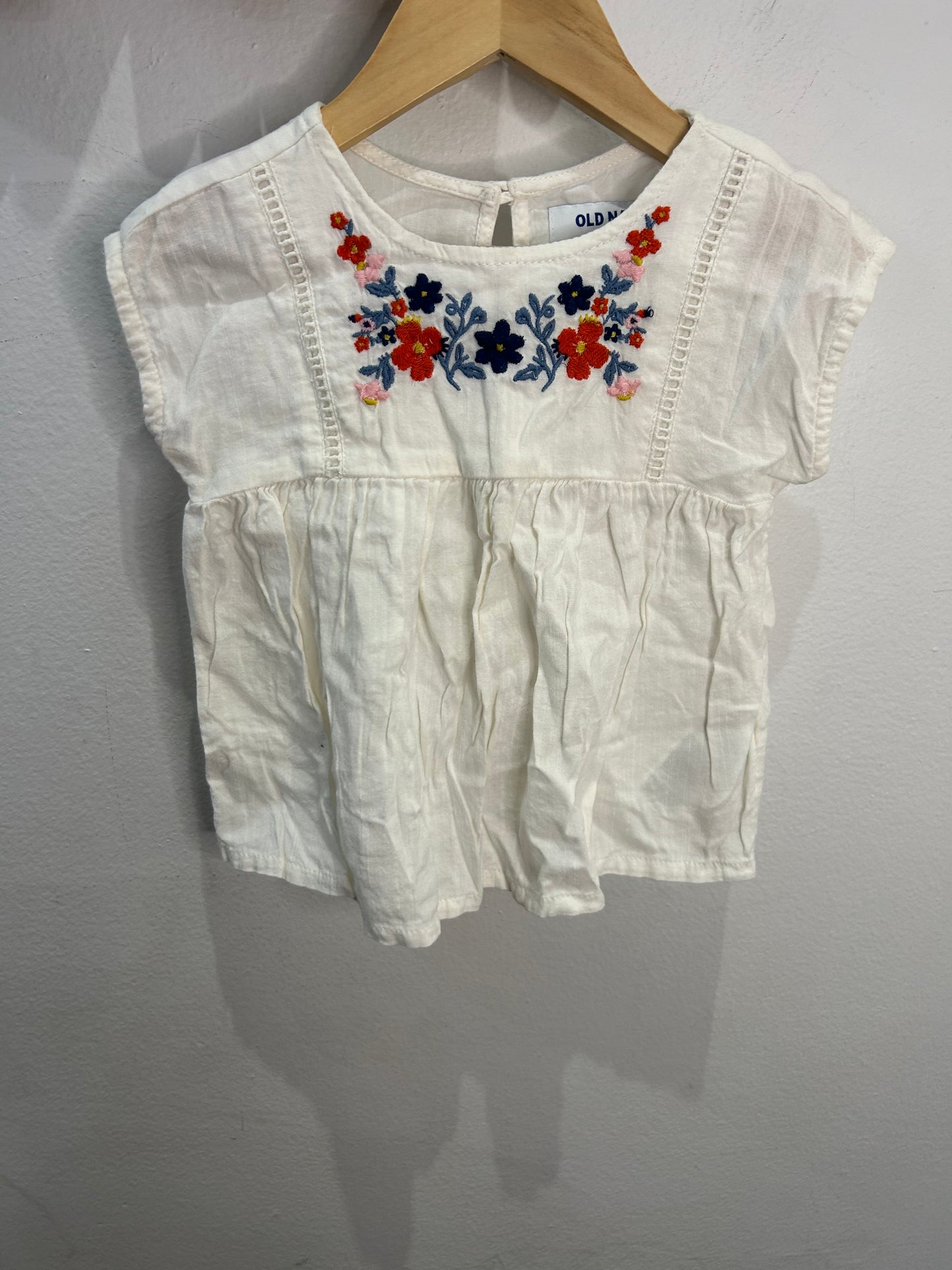 Embroidery flowers a-line blouse 2y