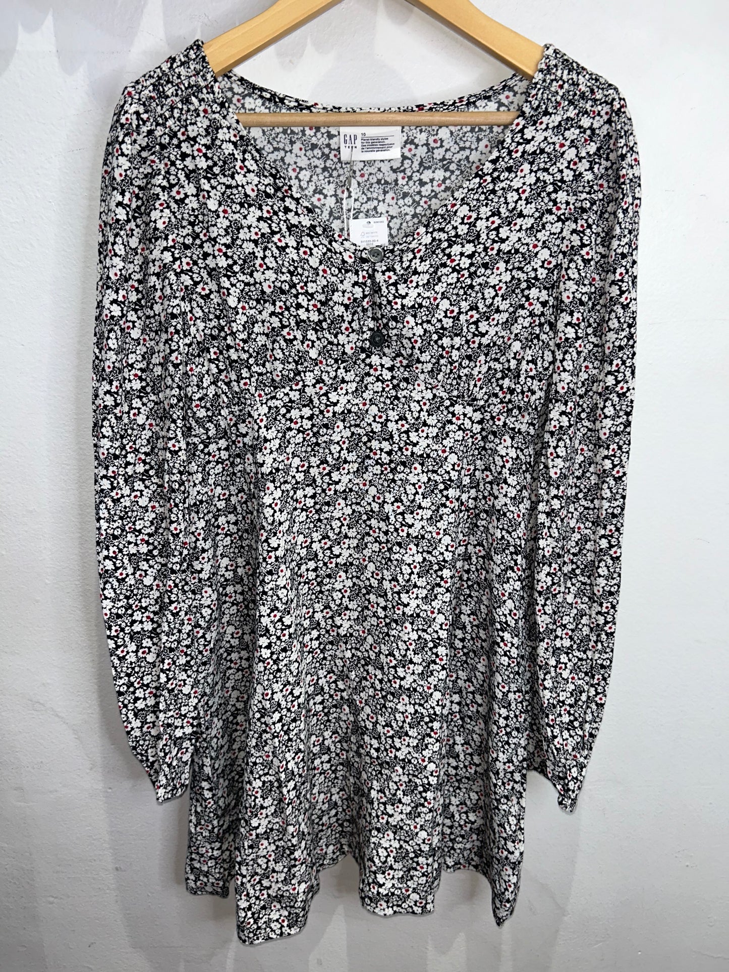 Floral longsleeve dress 10y NEW