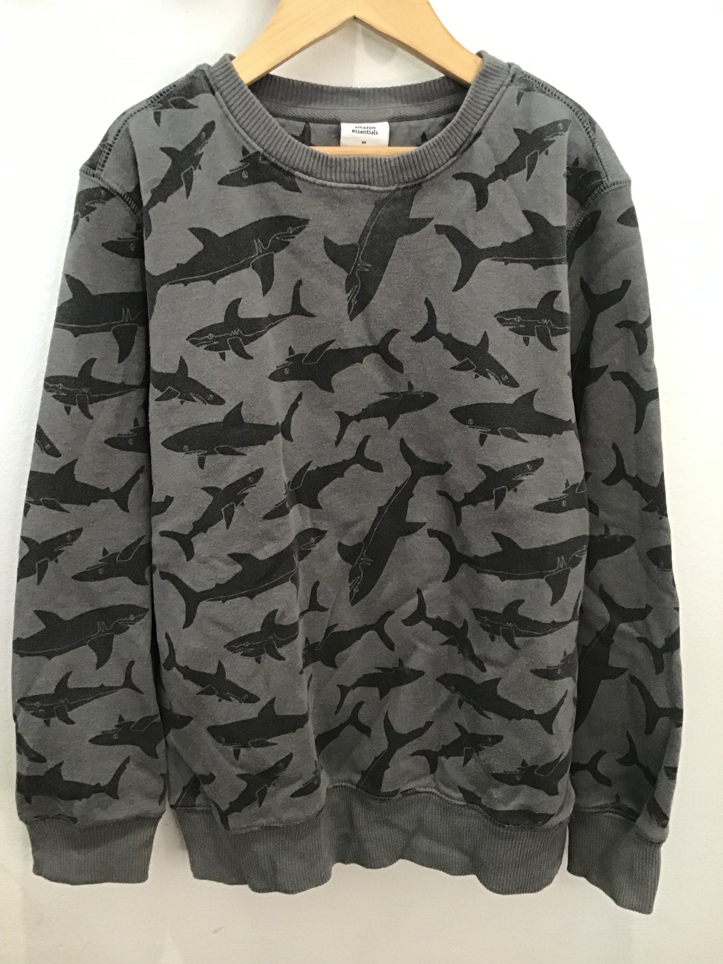 Grey sharks pullover 8-9y