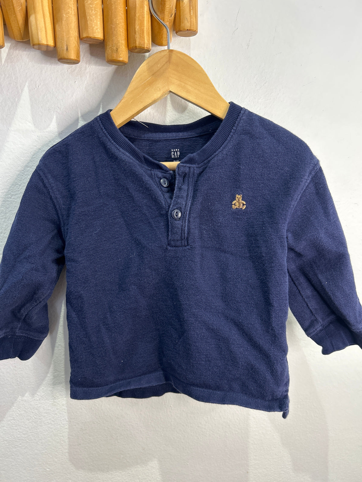 Navy thick henley 18-24m