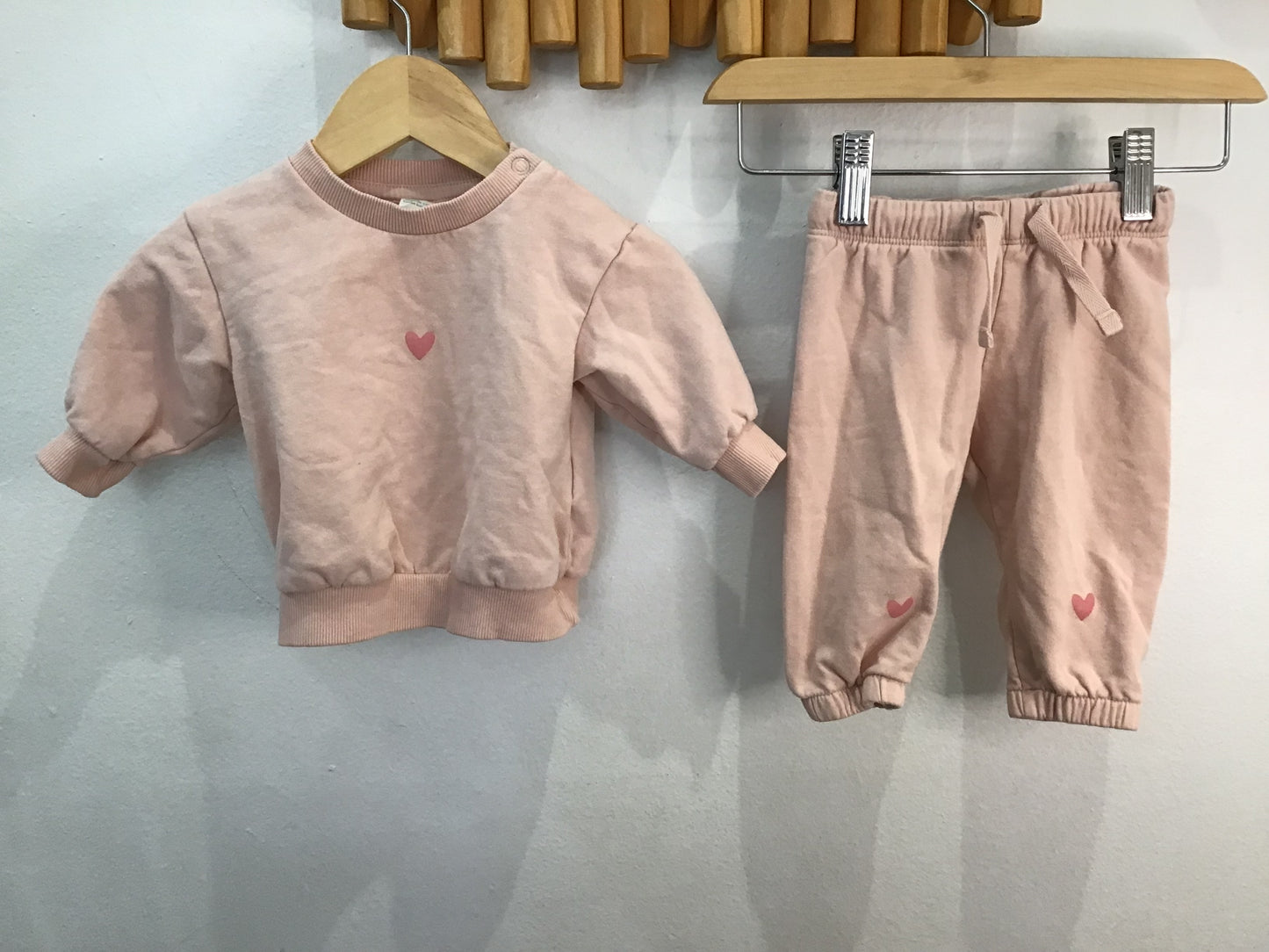 Pink little heart joggers set 2-4m