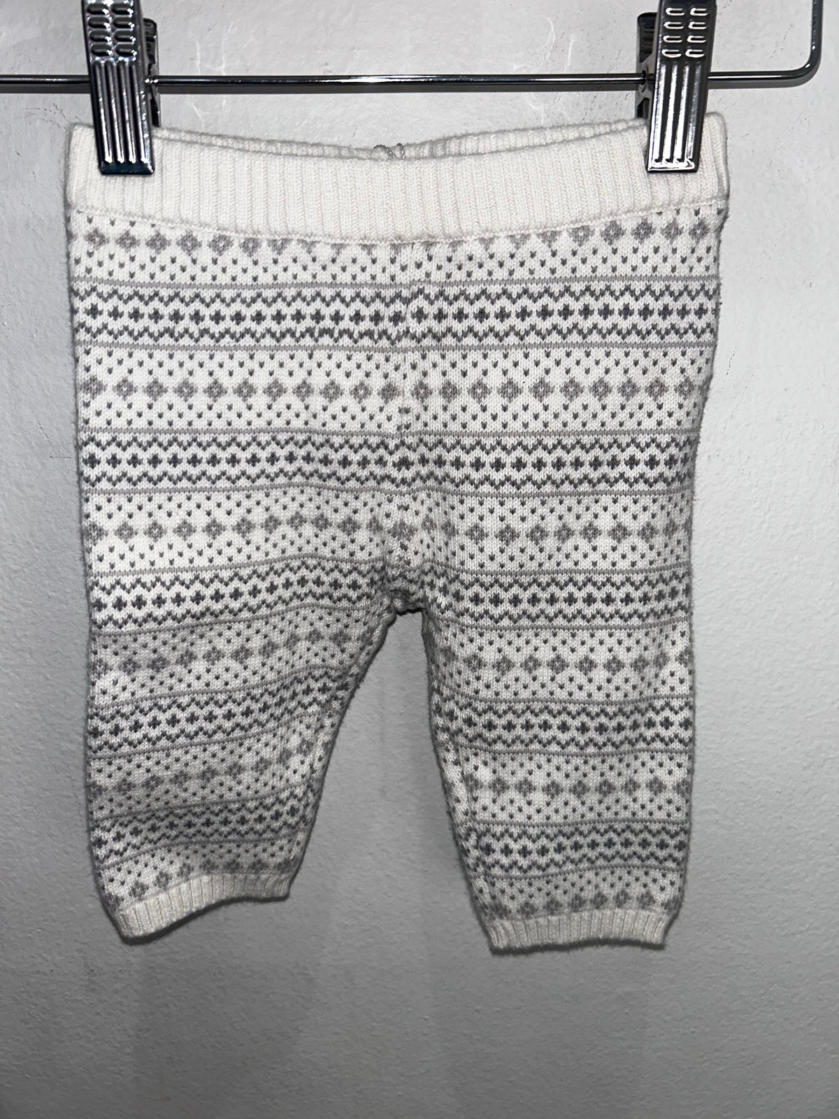 White print sweater pants 0-3m