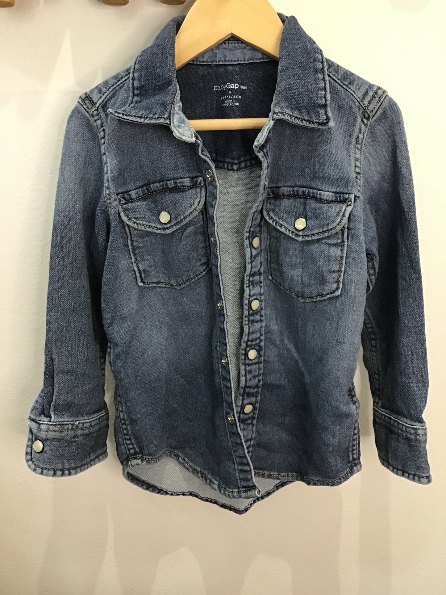 Stretchy denim shirt 4y