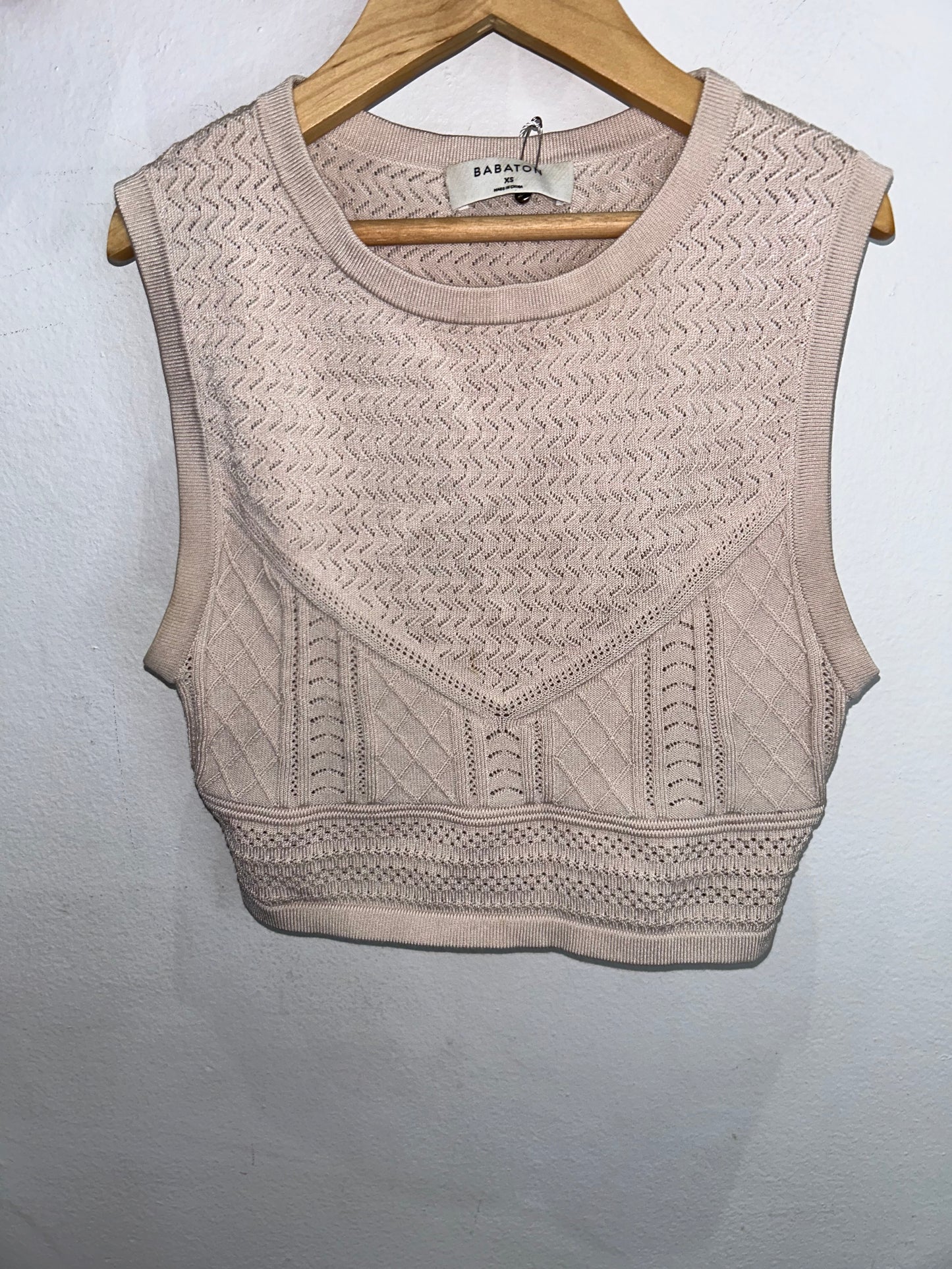 Babaton crop vest- adult XS