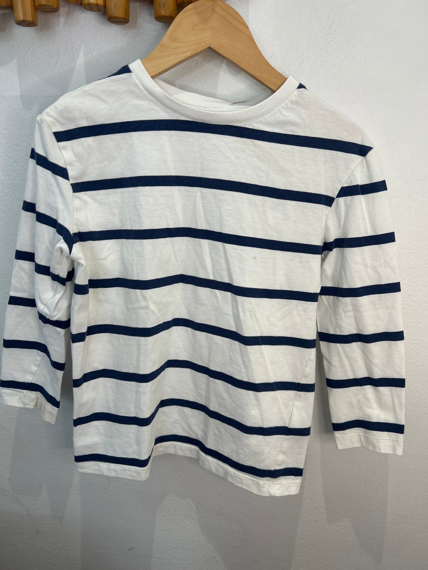 Navy stripes longsleeve 6-7y