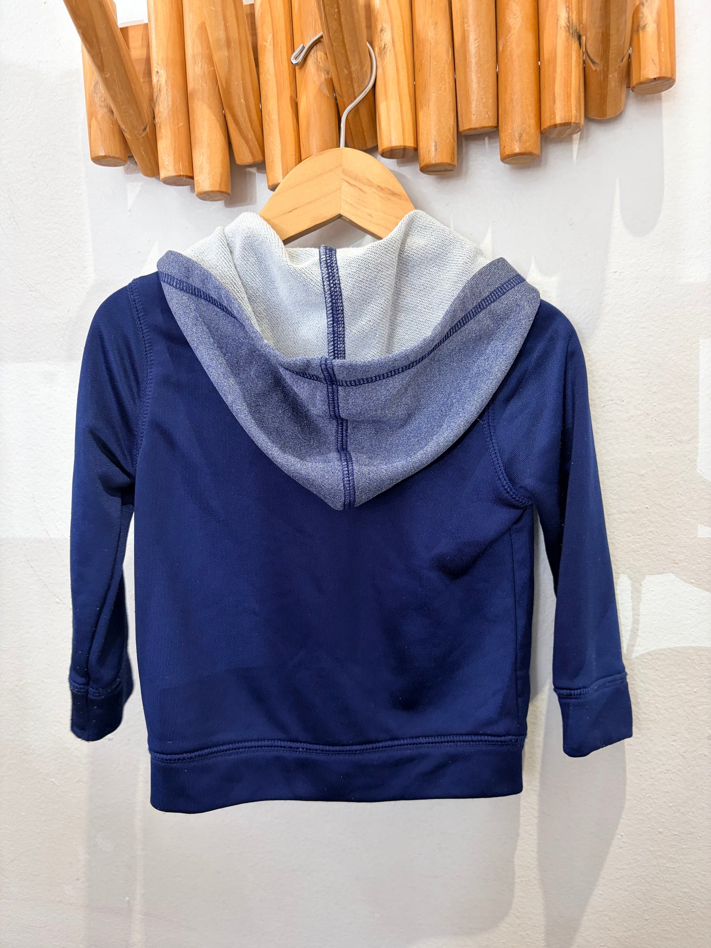 Blue activewear sweatshirt 2y