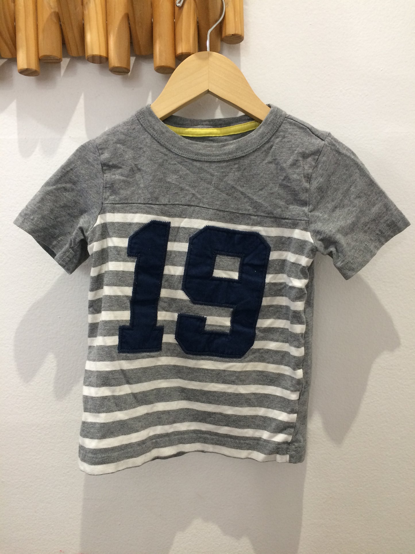 Number nineteen tee 3y