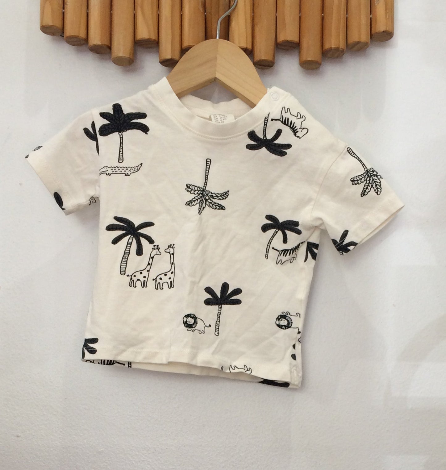 Gifraffes and trees tee 4-6m