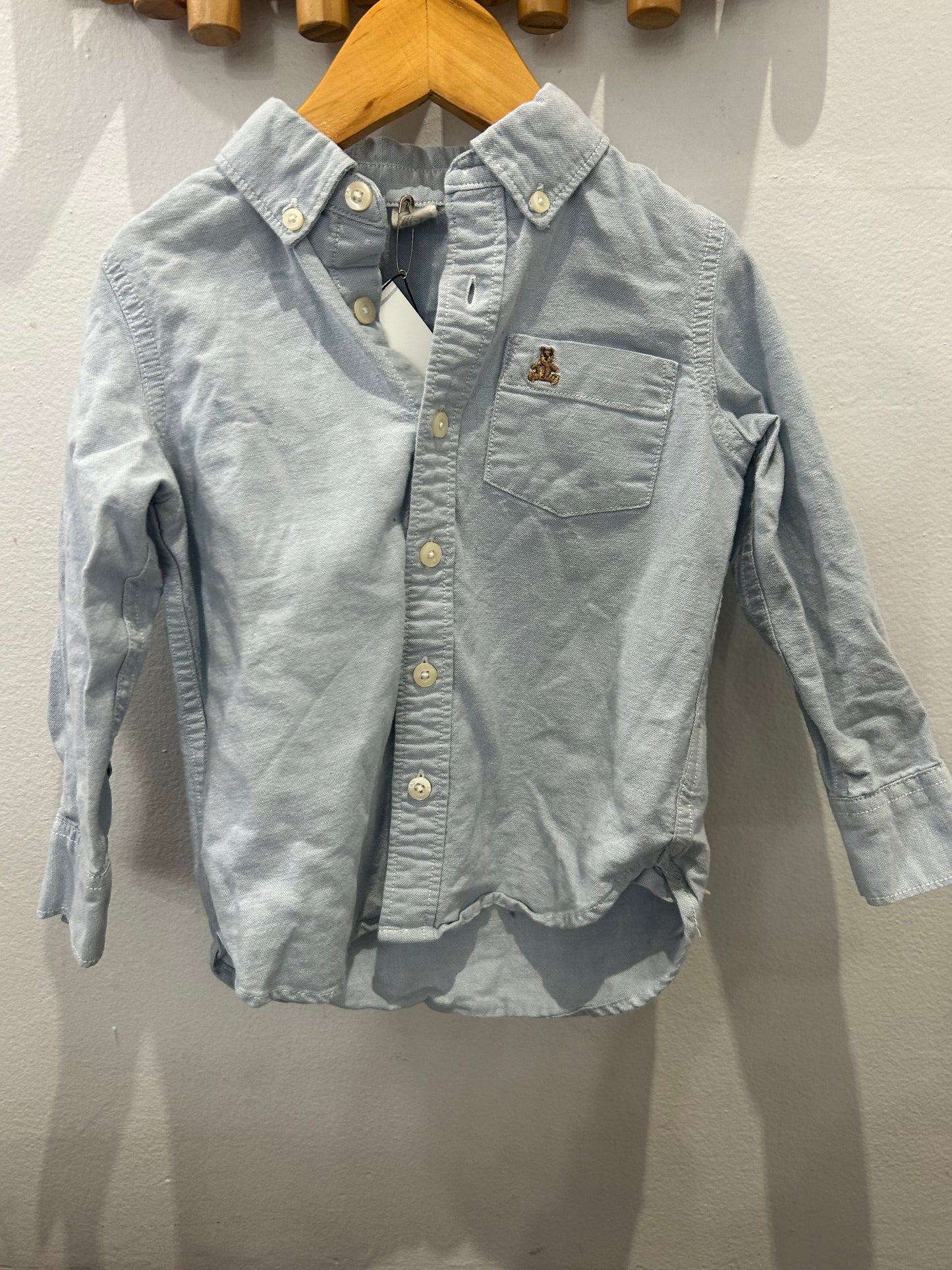 Light blue no wrinkles shirt 4y