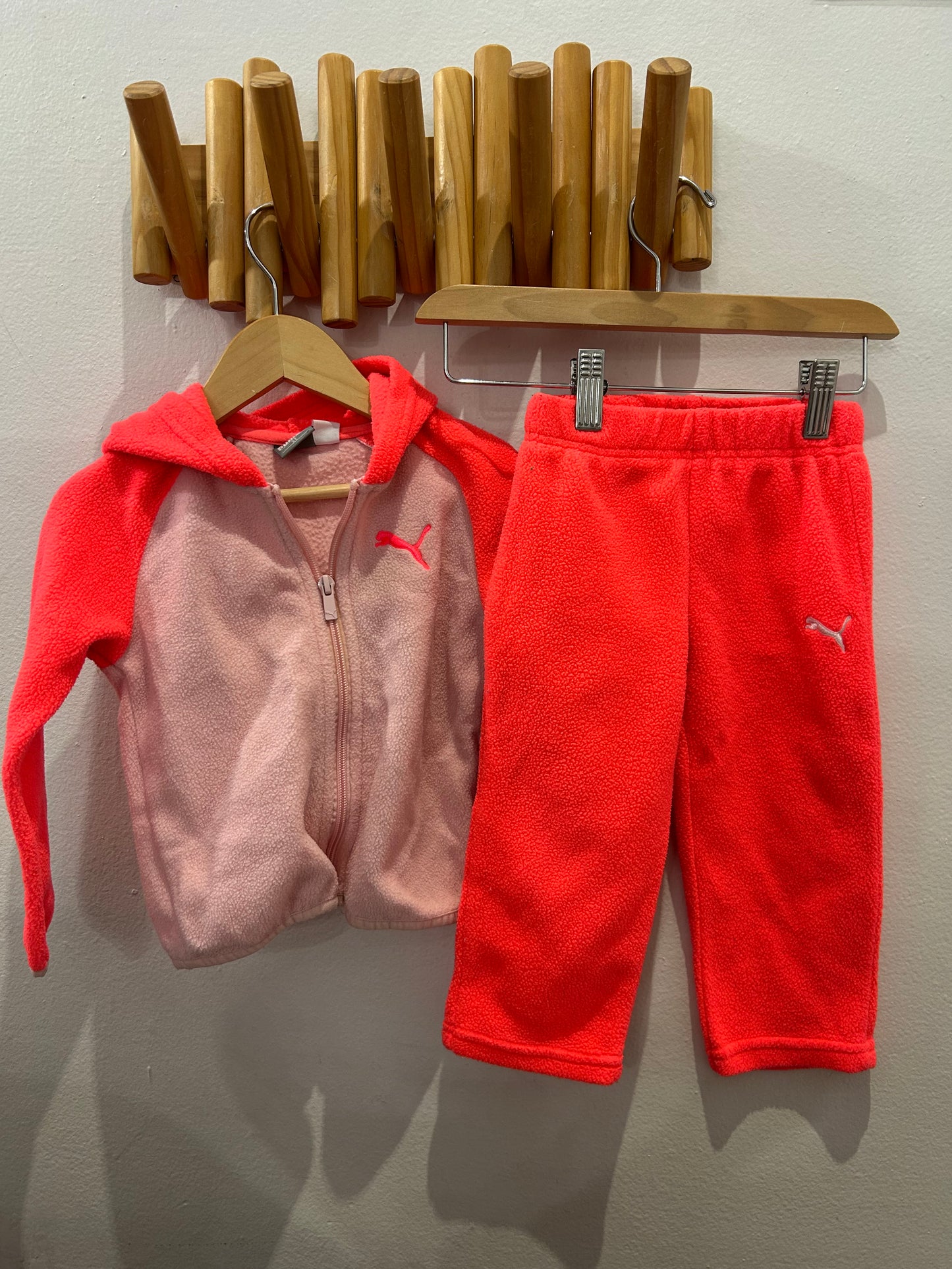 Set- neon fleece 2y