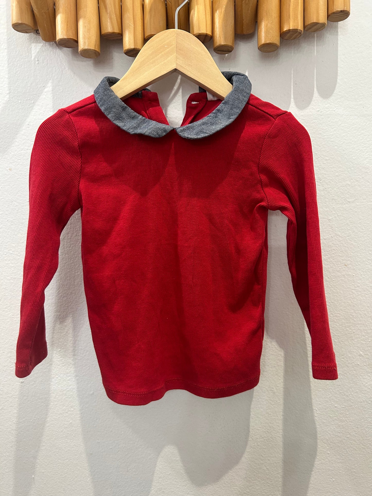 Tee red peterpan collar 18-24m