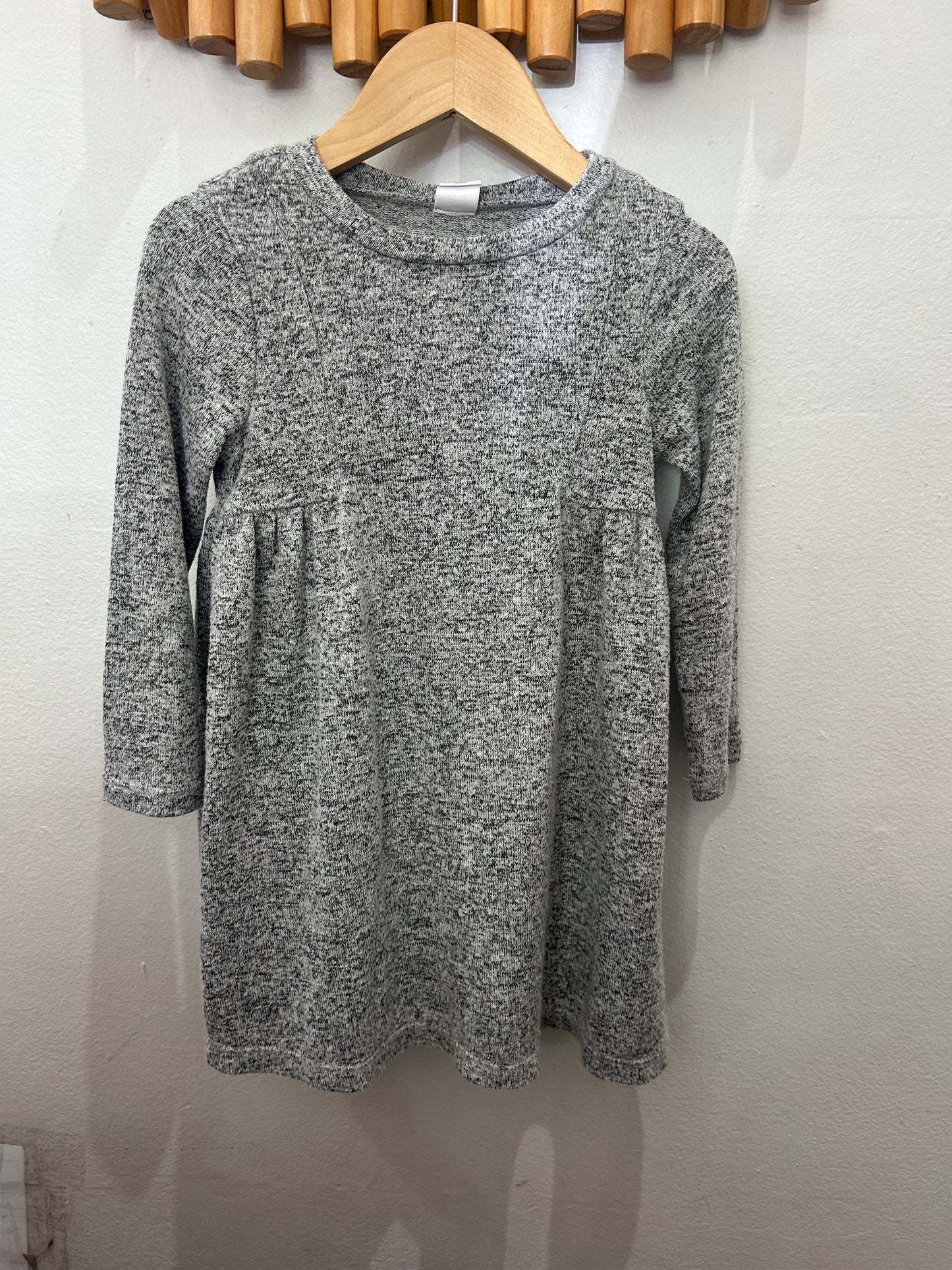 Dress grey knit 2y