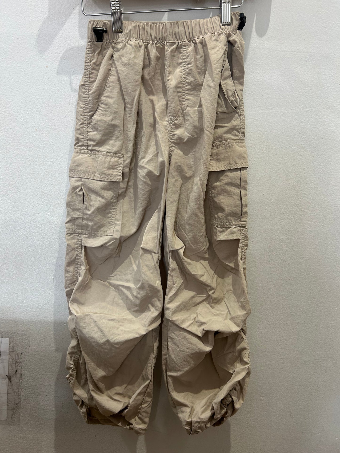Pants beige cuffed cargo 9-10y