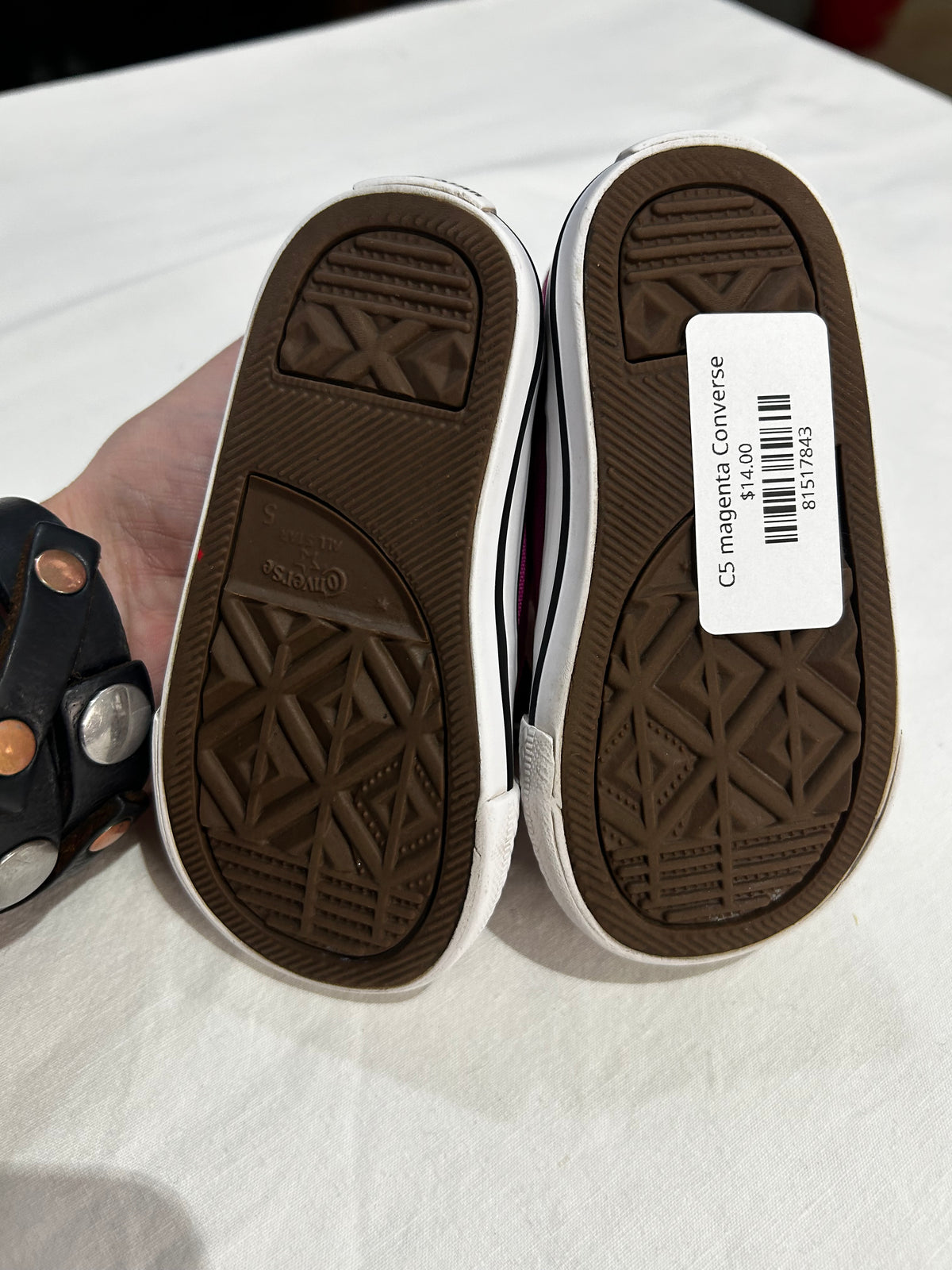 C5 magenta Converse