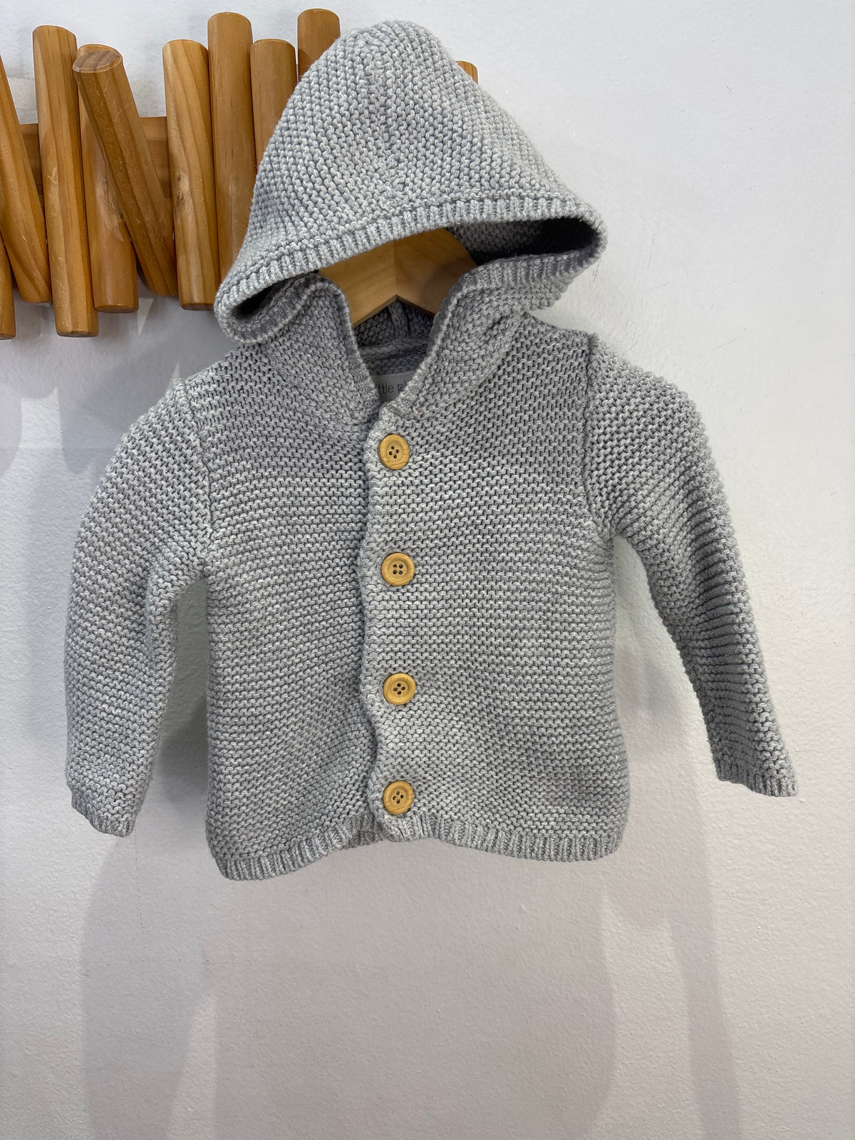 Grey square knit sweater 6m