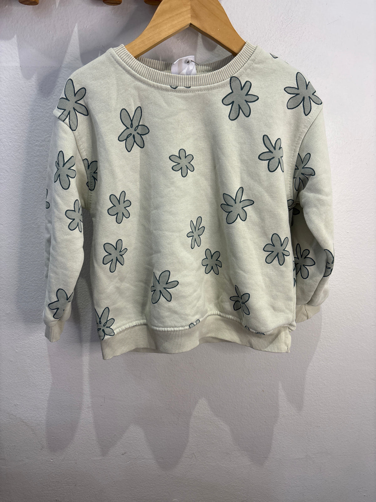 Mint flowers pullover 3-4y