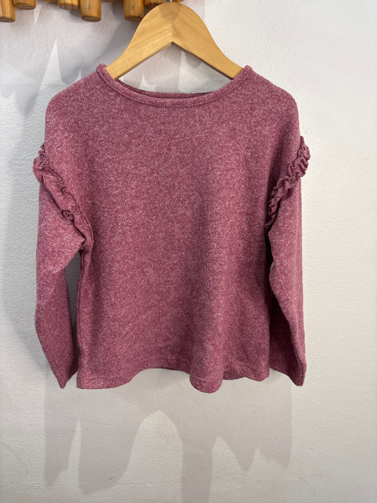Raspberry knit sweater 5y