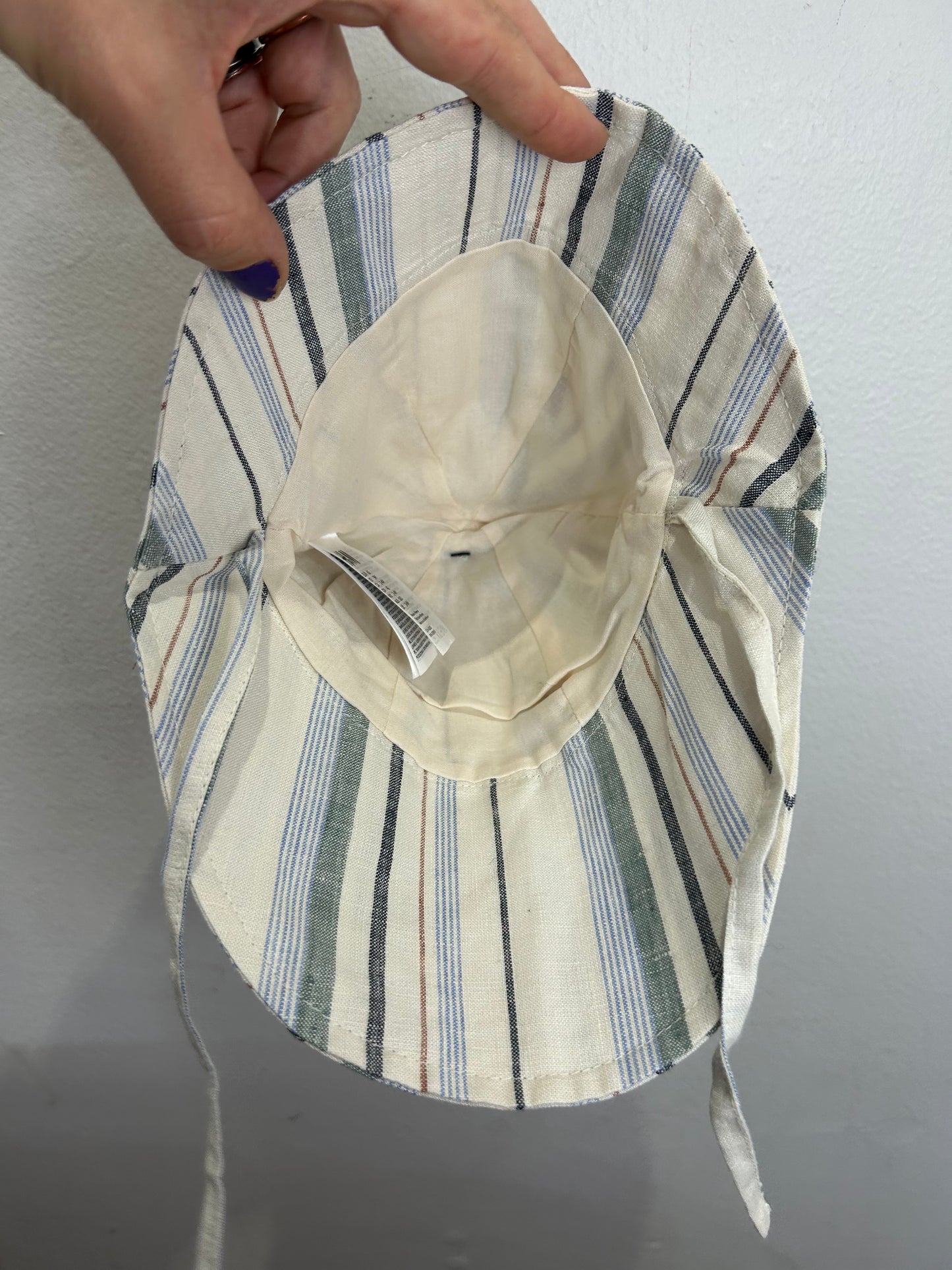 Linen hat 2-4m NEW