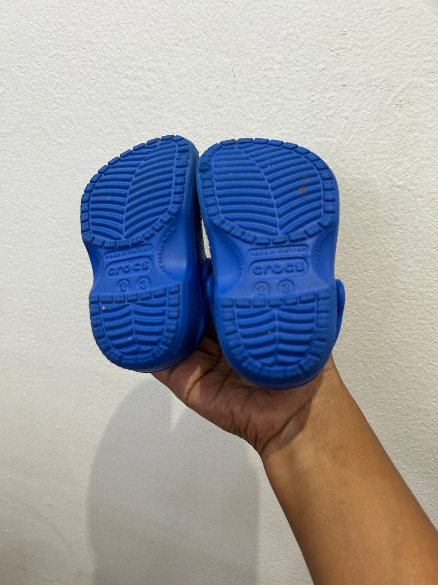 C3 blue Crocs