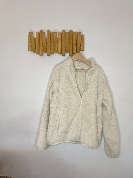 White teddy sweater (slight crop) 9-10y