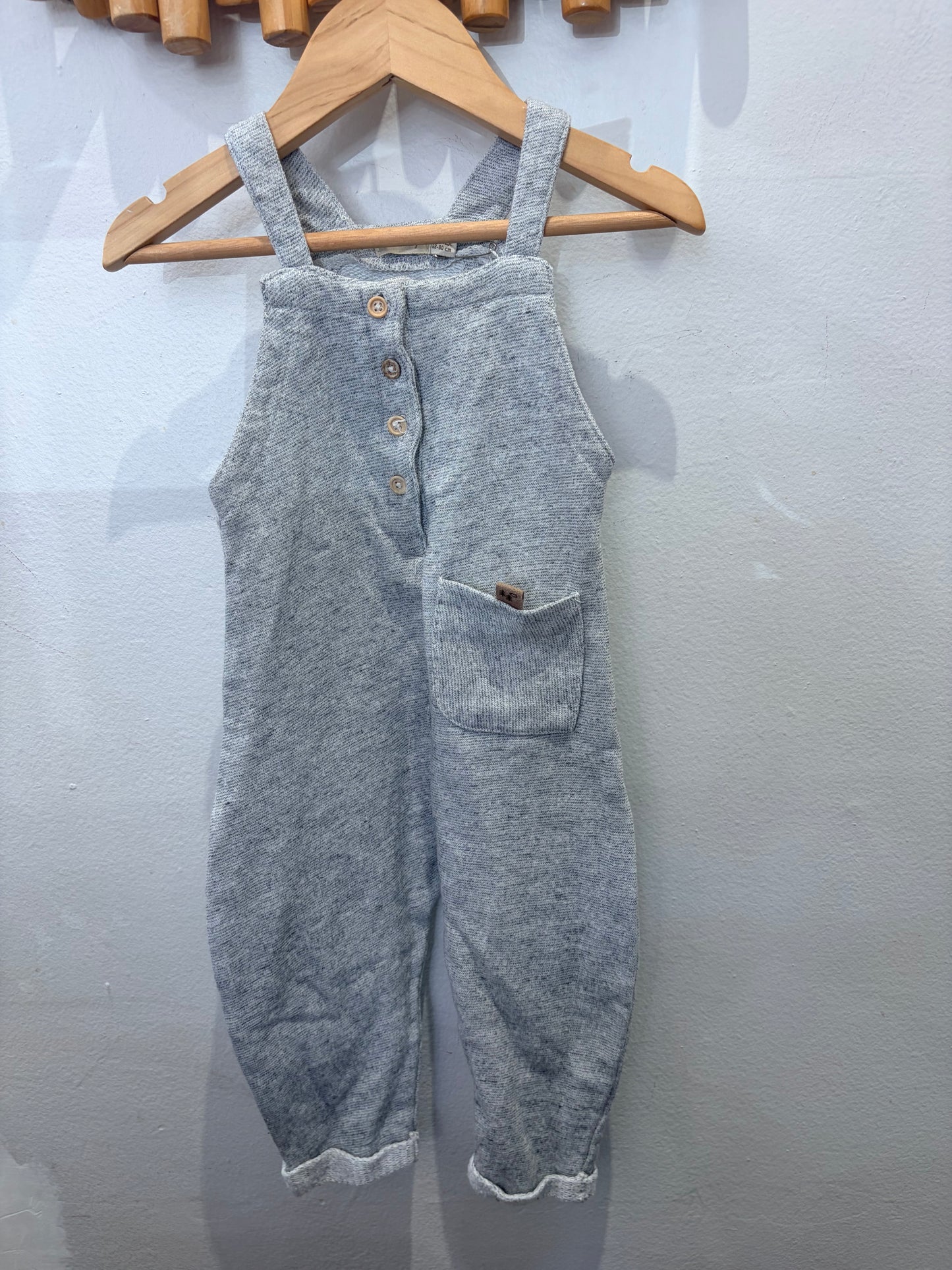 Light grey romper 6-12m