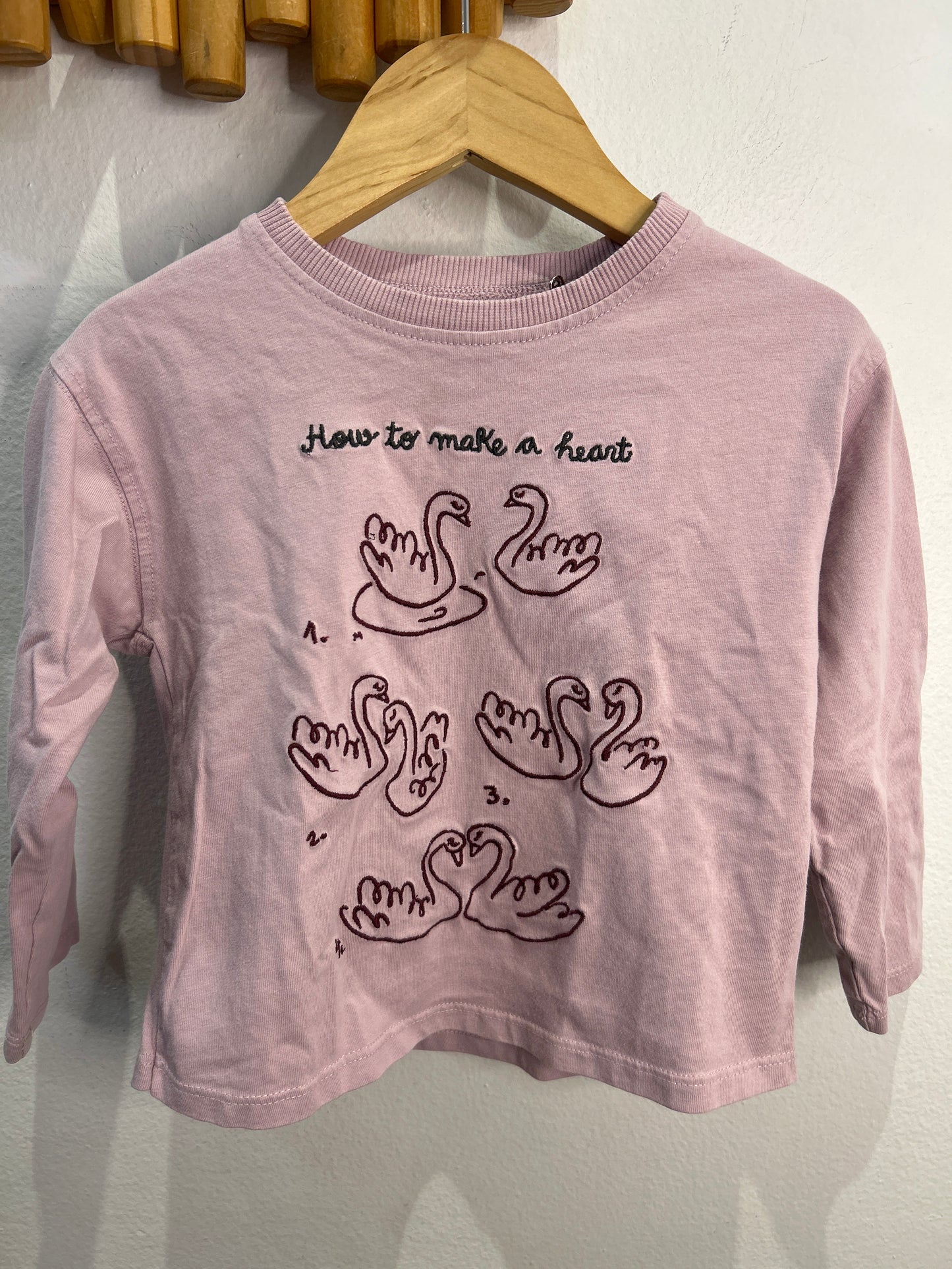 Swan hearts longsleeve  3y
