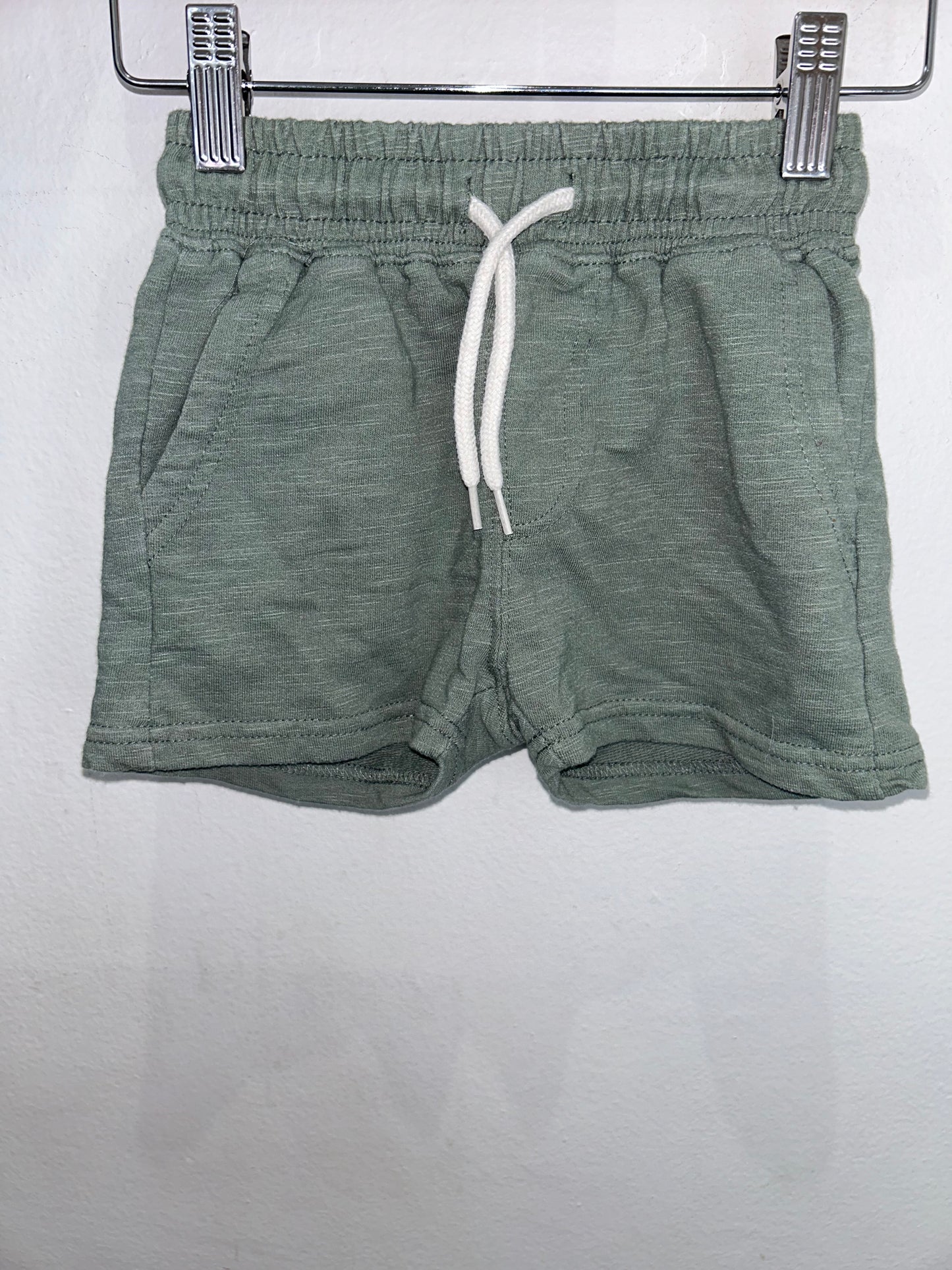 Cotton On Kids green shorts 2y
